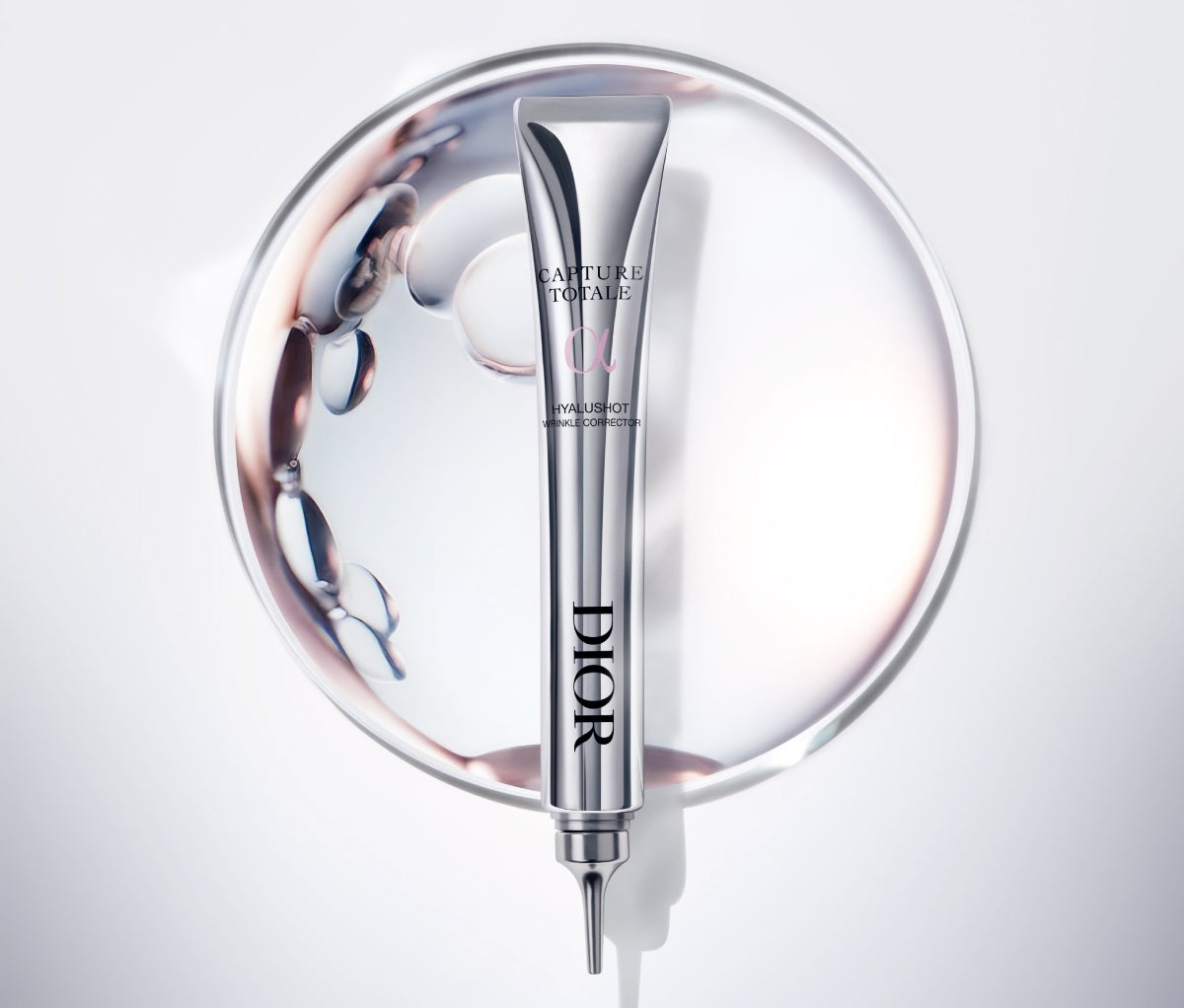 まるで美容医療。肌印象をデザインする、ヒアルロン酸※1 補充※2 美容液