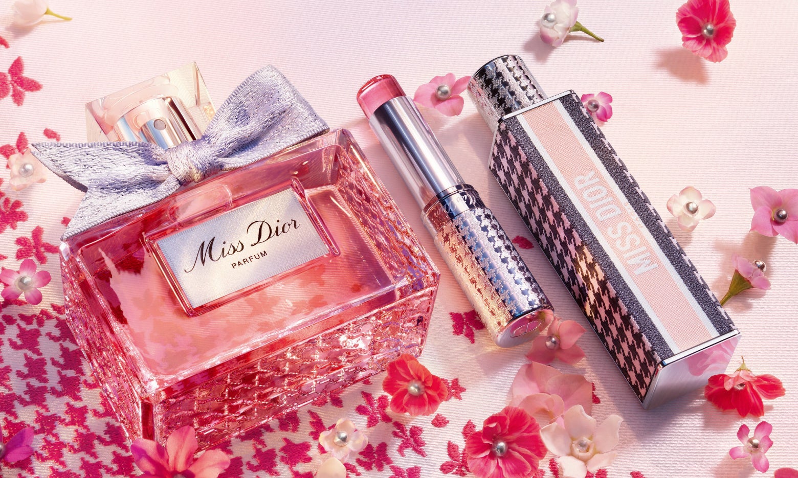 ミス ディオールのスティック フレグランスMINI MISSからフルーティー