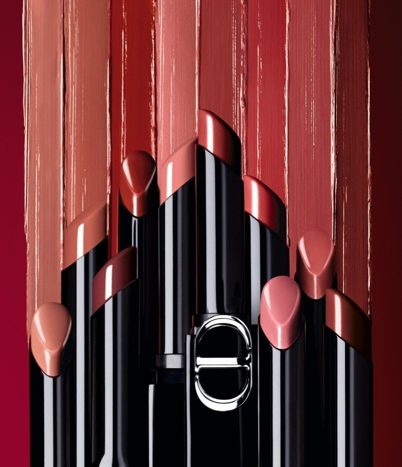視線を集める、輝きと色持ち ルージュ ディオール オン ステージ誕生
