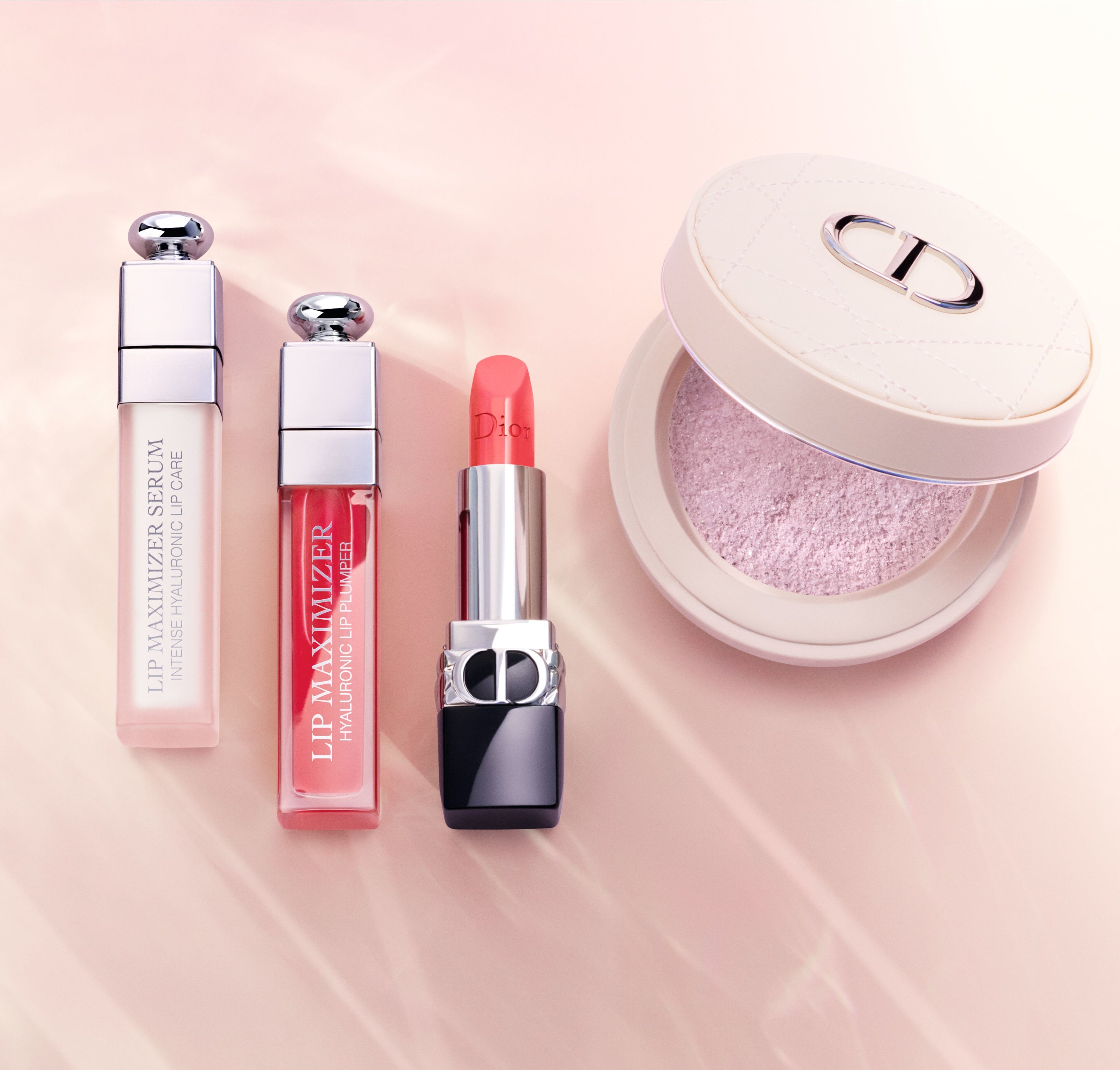 天然石からインスパイアされ、透明感と輝きを表現したスプリング