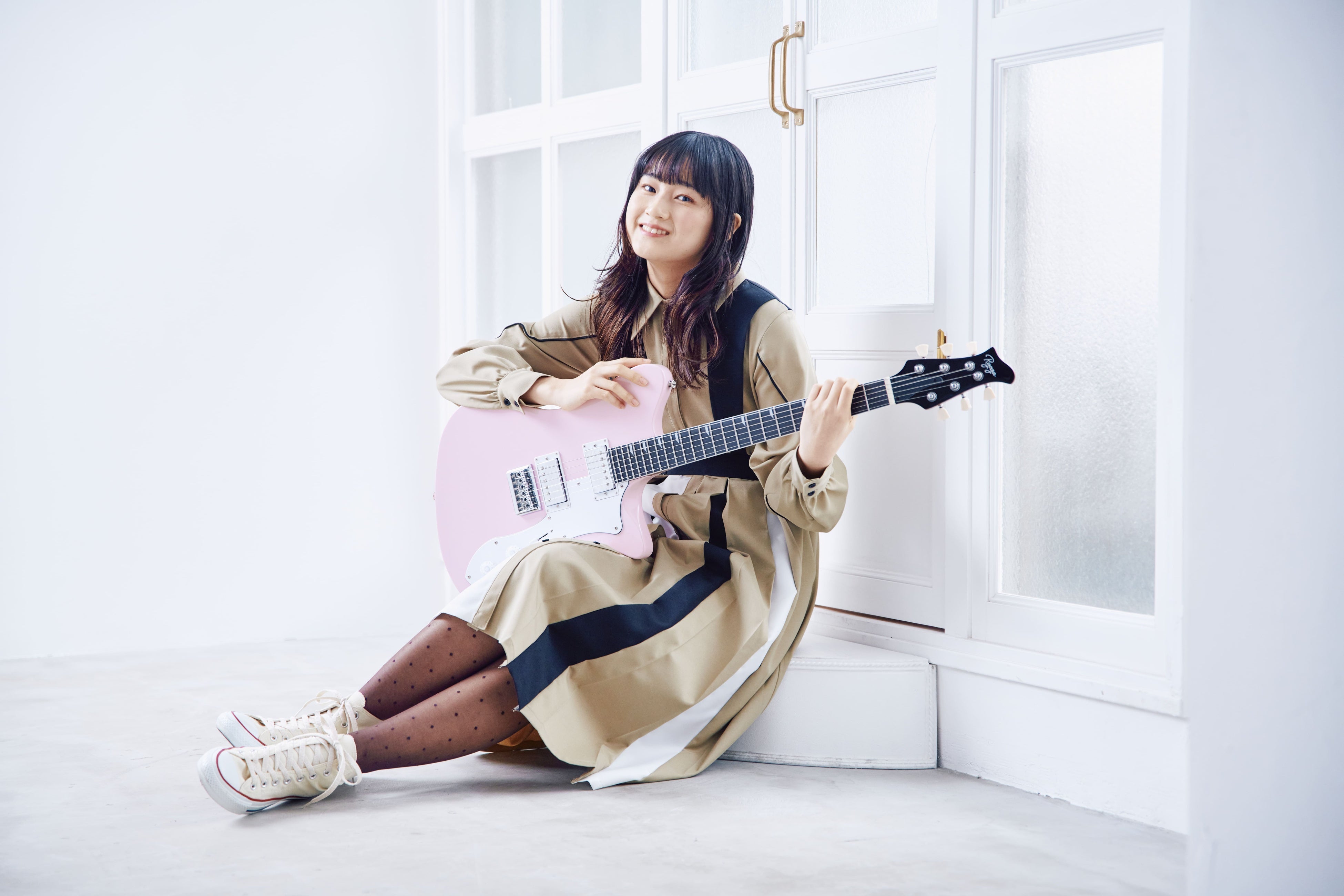 高校生の人気投票で決定！ギター・ベースブランド『Ryoga』から