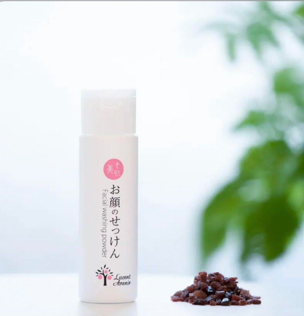 今年の母の日は「本物の天然由来100%」で10歳若返り肌をプレゼントしま