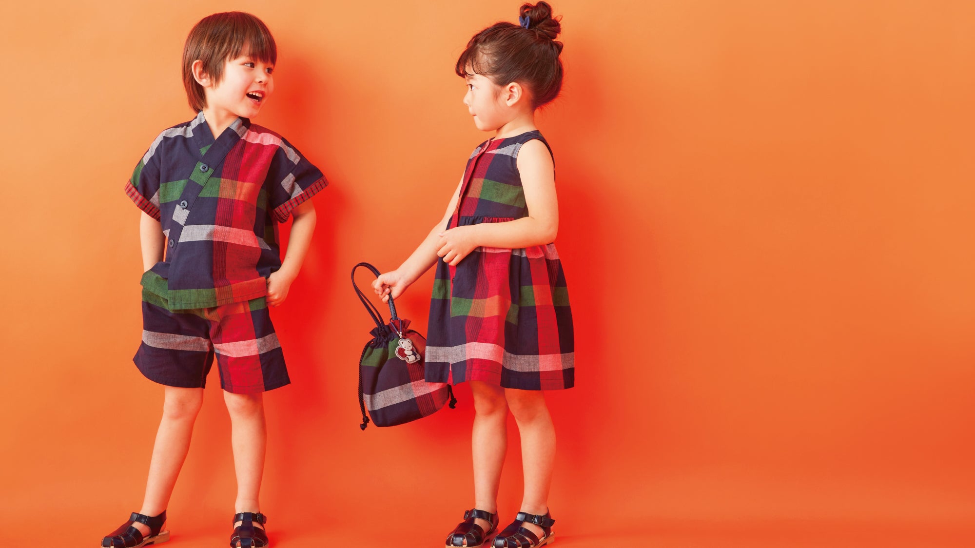 familiar赤と黒のチェック柄ワンピース 80cm familiar⁄ファミリア 定番