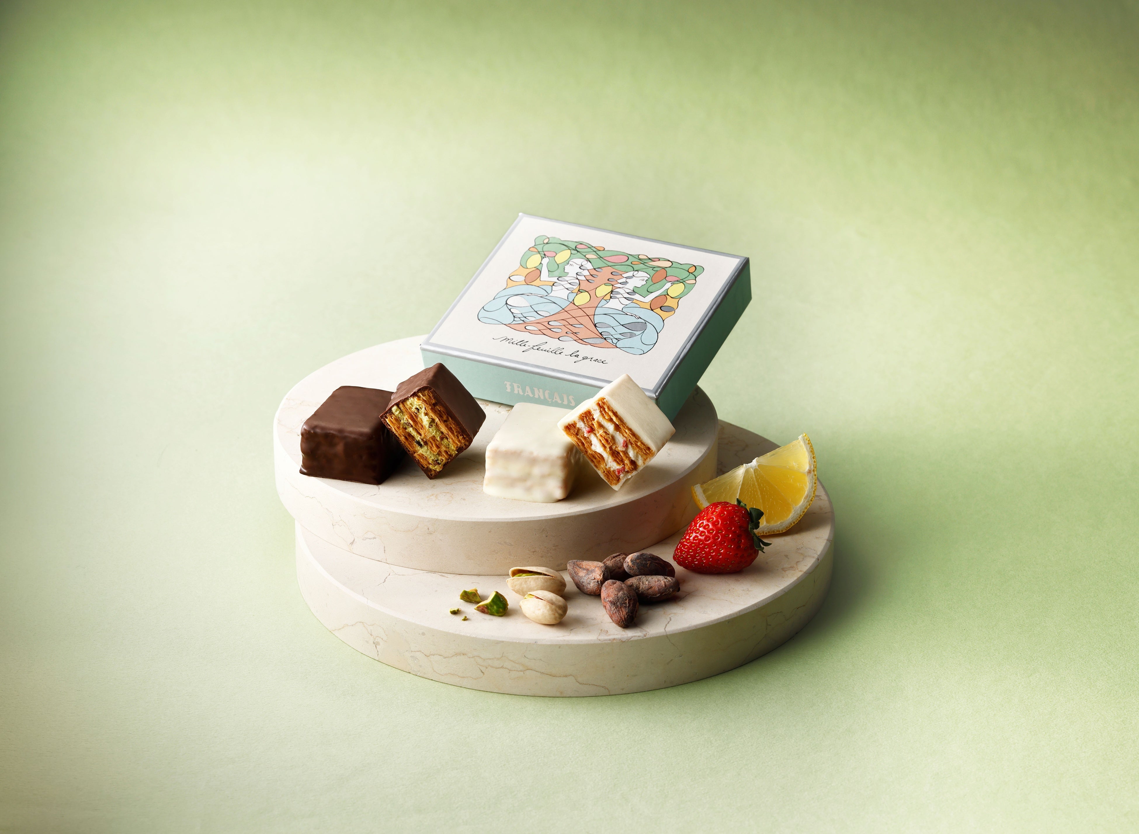 デミル 様専用 シーグラスアート（チャコちゃんとクジラちゃん〜夏