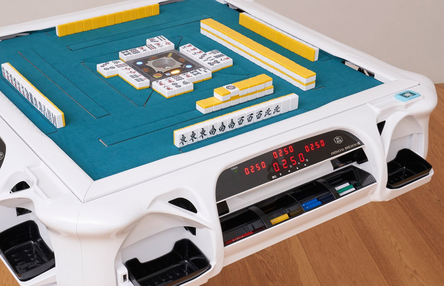 長崎の麻雀文化を盛り上げる】地元企業ニル、Mリーグ公式卓の販売