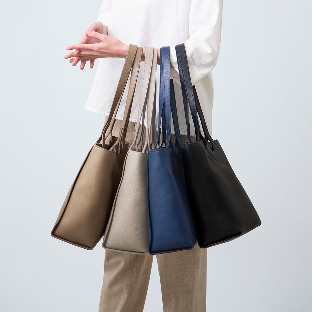 マディソンブルー トートバッグ ライトグレー ミニバッグ レザー