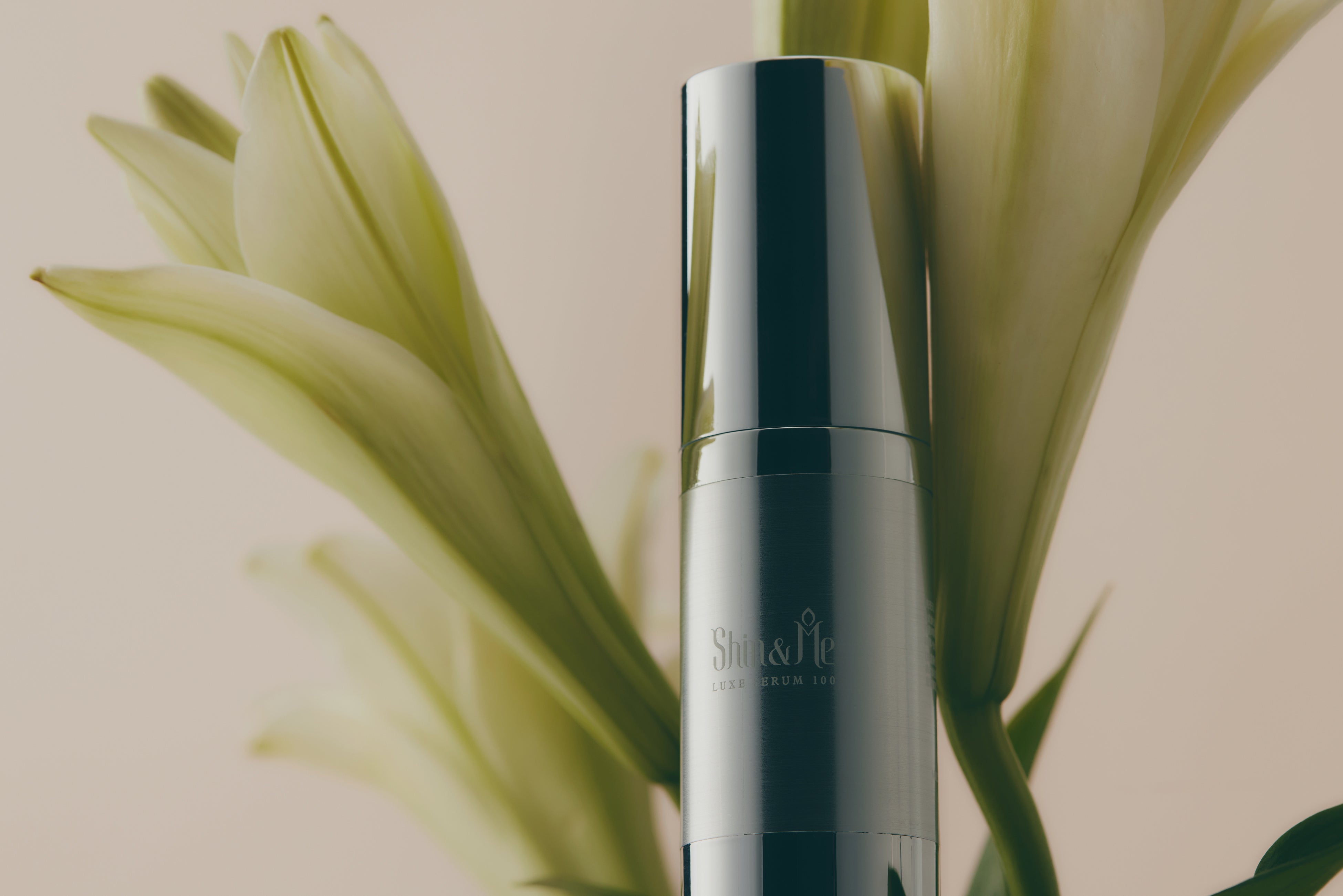 YouTuber「ヘラヘラ三銃士」まりな初プロデュース！肌本来の美しさを