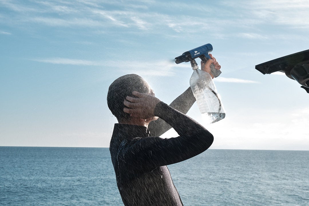 新発売】高圧洗浄機の常識を超える。“シャワーとしても使える