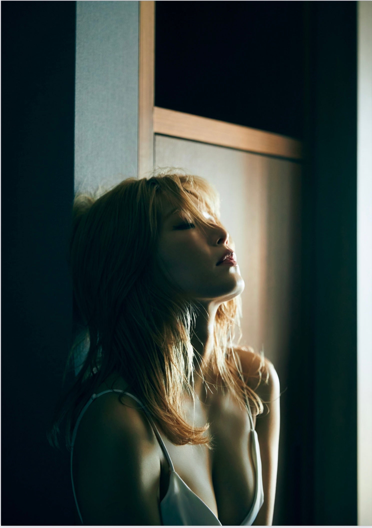 宇野実彩子（AAA）写真集「All AppreciAte」が3刷重版決定！ 購入者