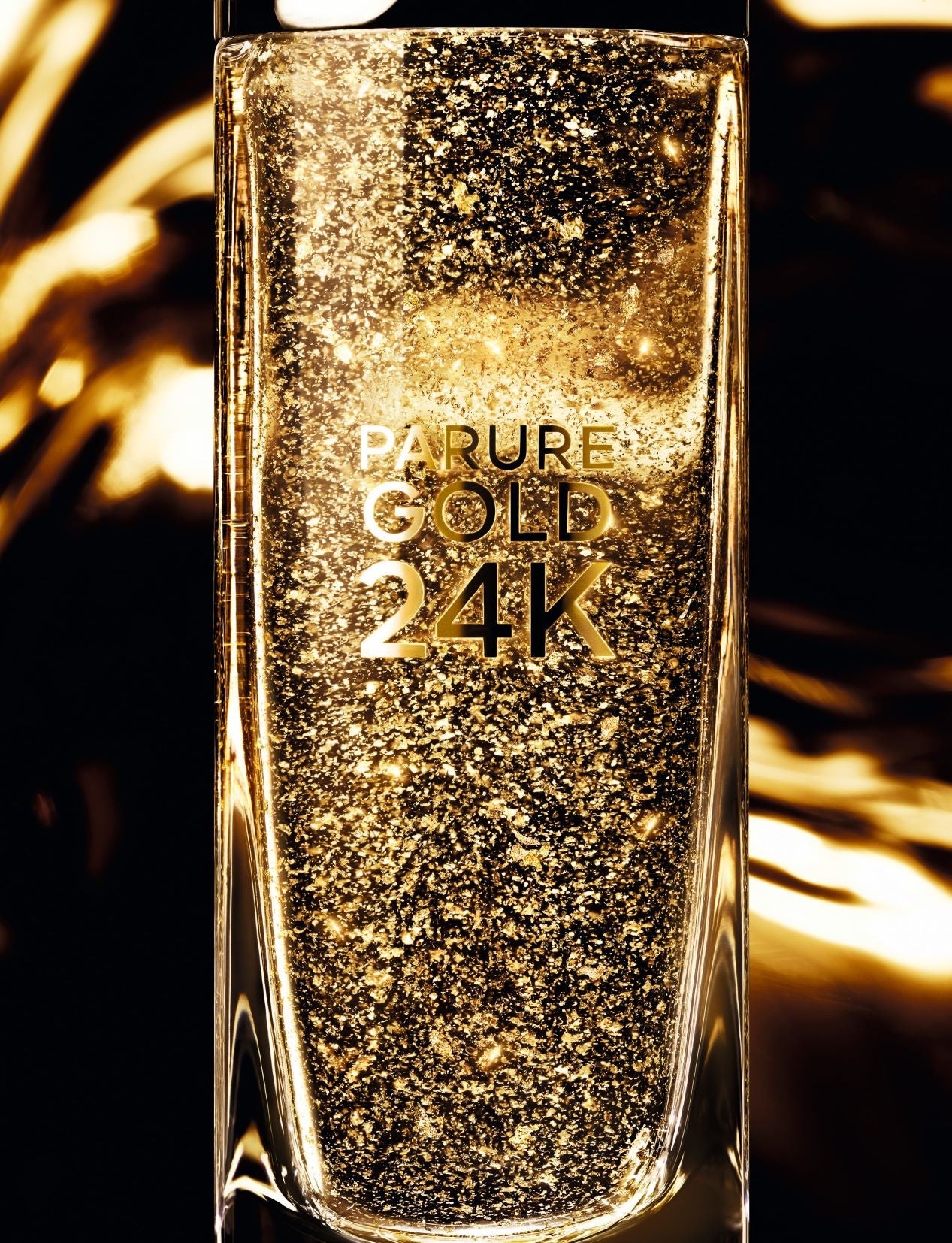 ゲラン】透明、なのに劇的。毛穴レスなツヤ肌をキープする〈パリュール