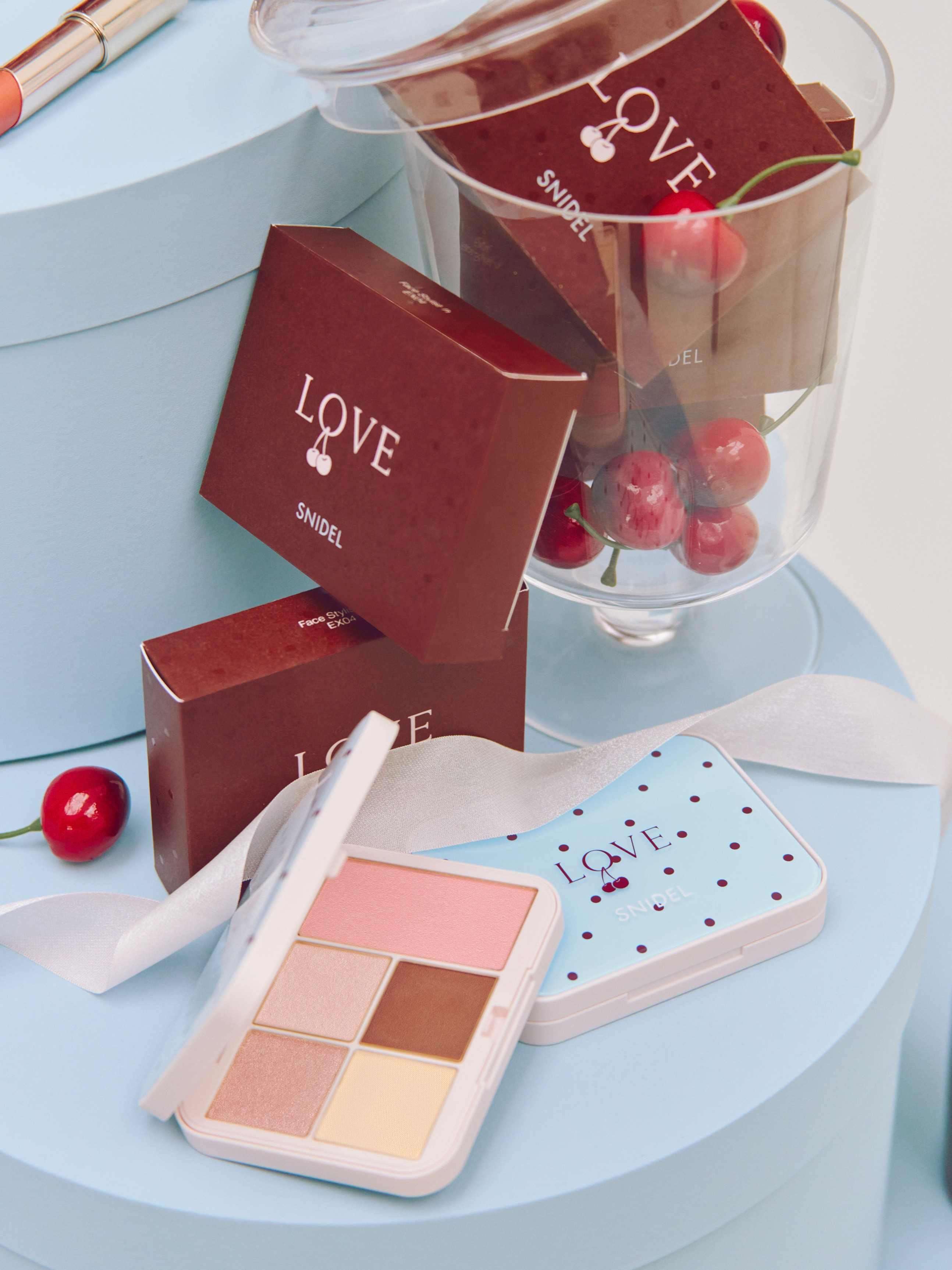 SNIDEL BEAUTY〉毎年注目を集めるバレンタインだけの限定コレクション