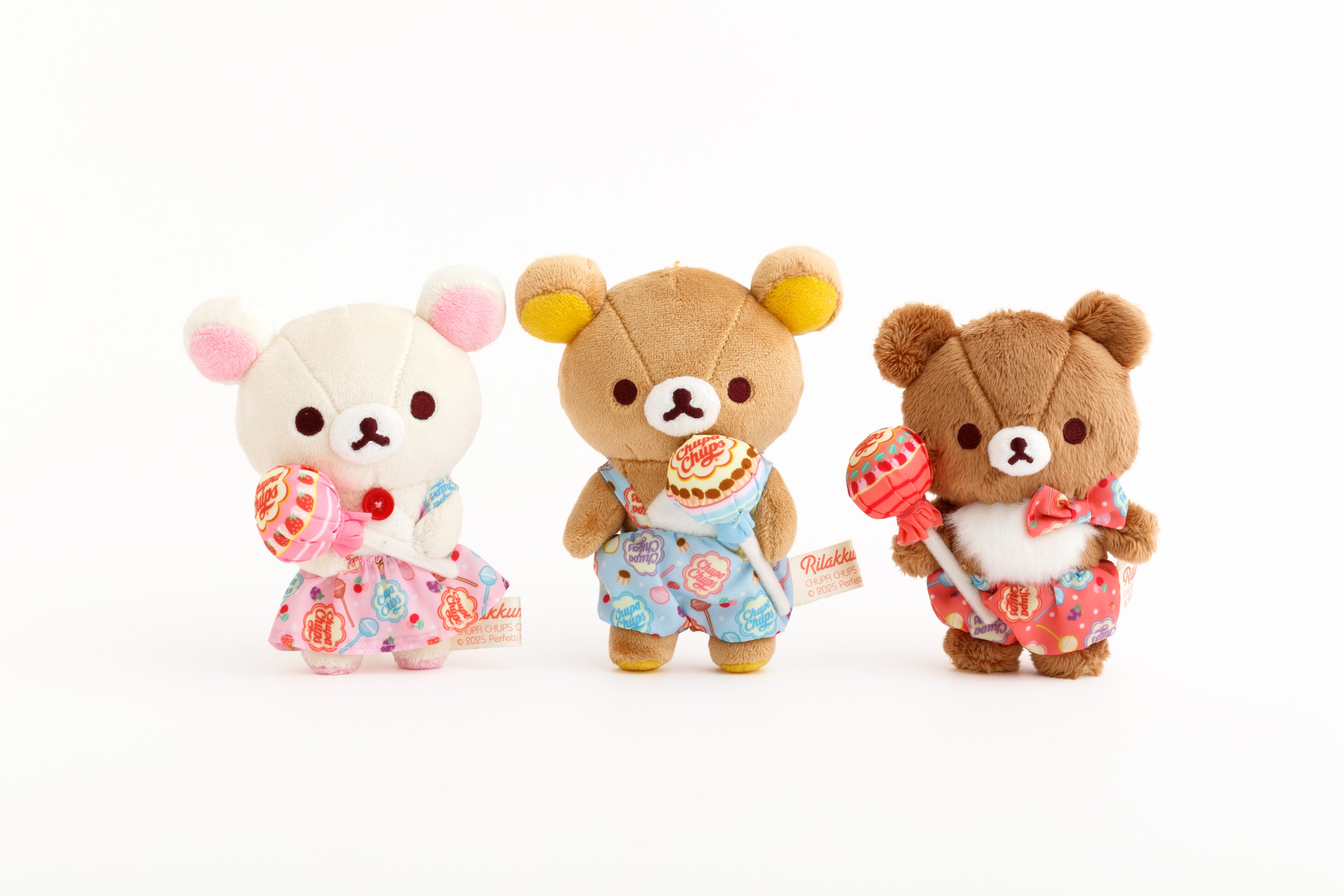 チュッパチャプスをもったリラックマなど 甘くてかわいいデザイン