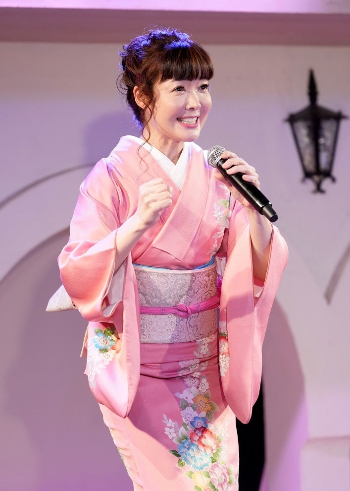 田川寿美がスペシャルライブ。新曲「悲しいめぐり逢い」、カバー曲