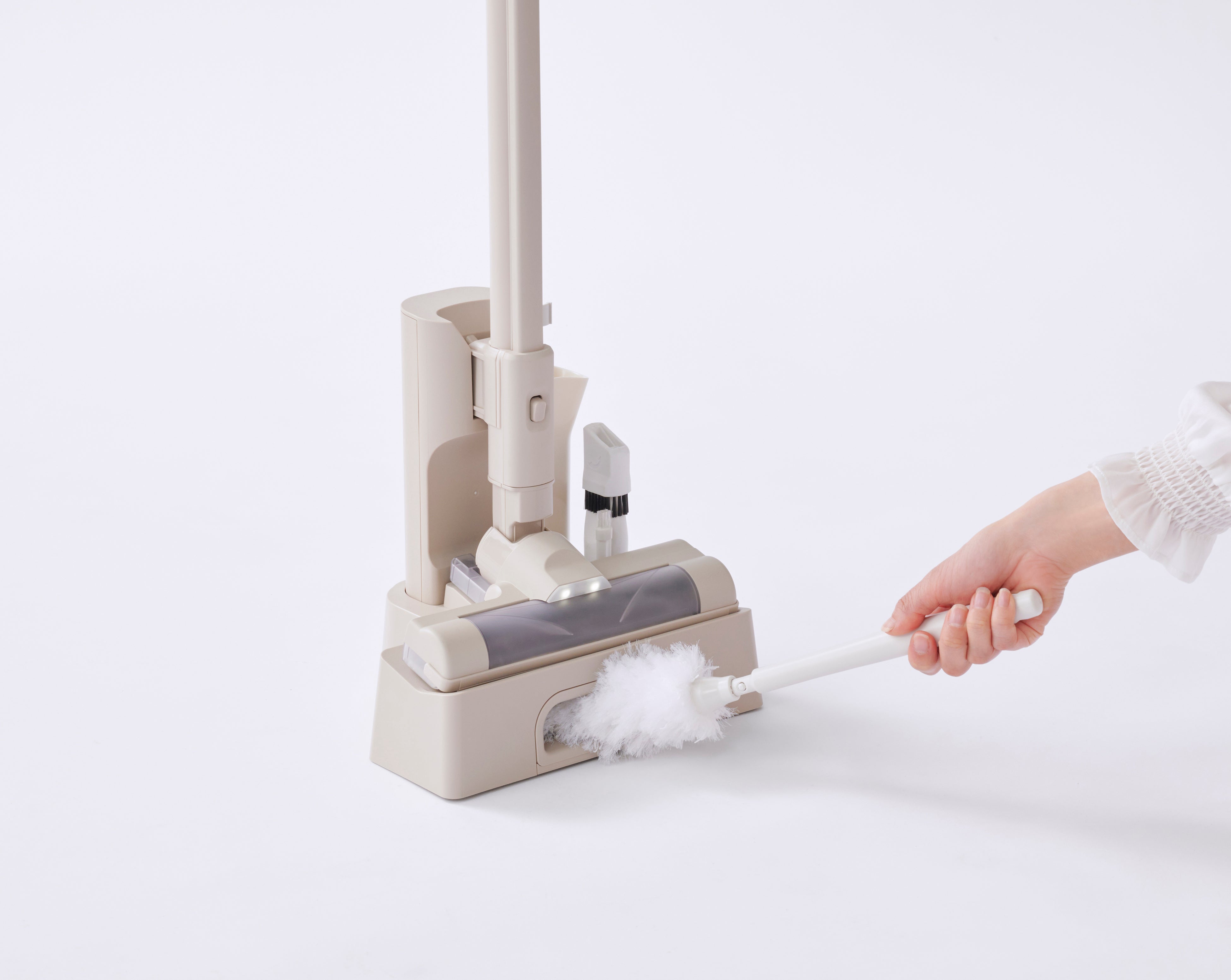 充電式サイクロンスティッククリーナー MagiCaleenaが世界三大デザイン