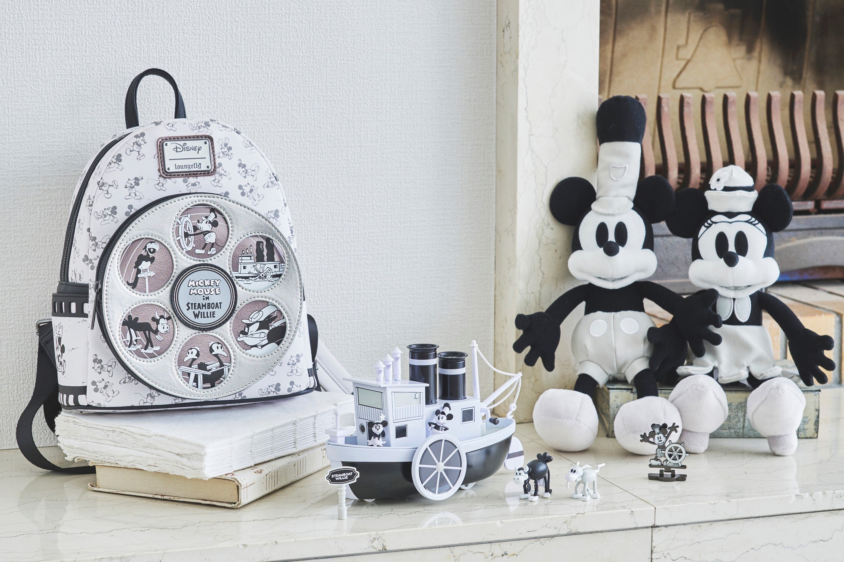 愛され続けるディズニーキャラクターを記念した新シリーズ 「Disney100