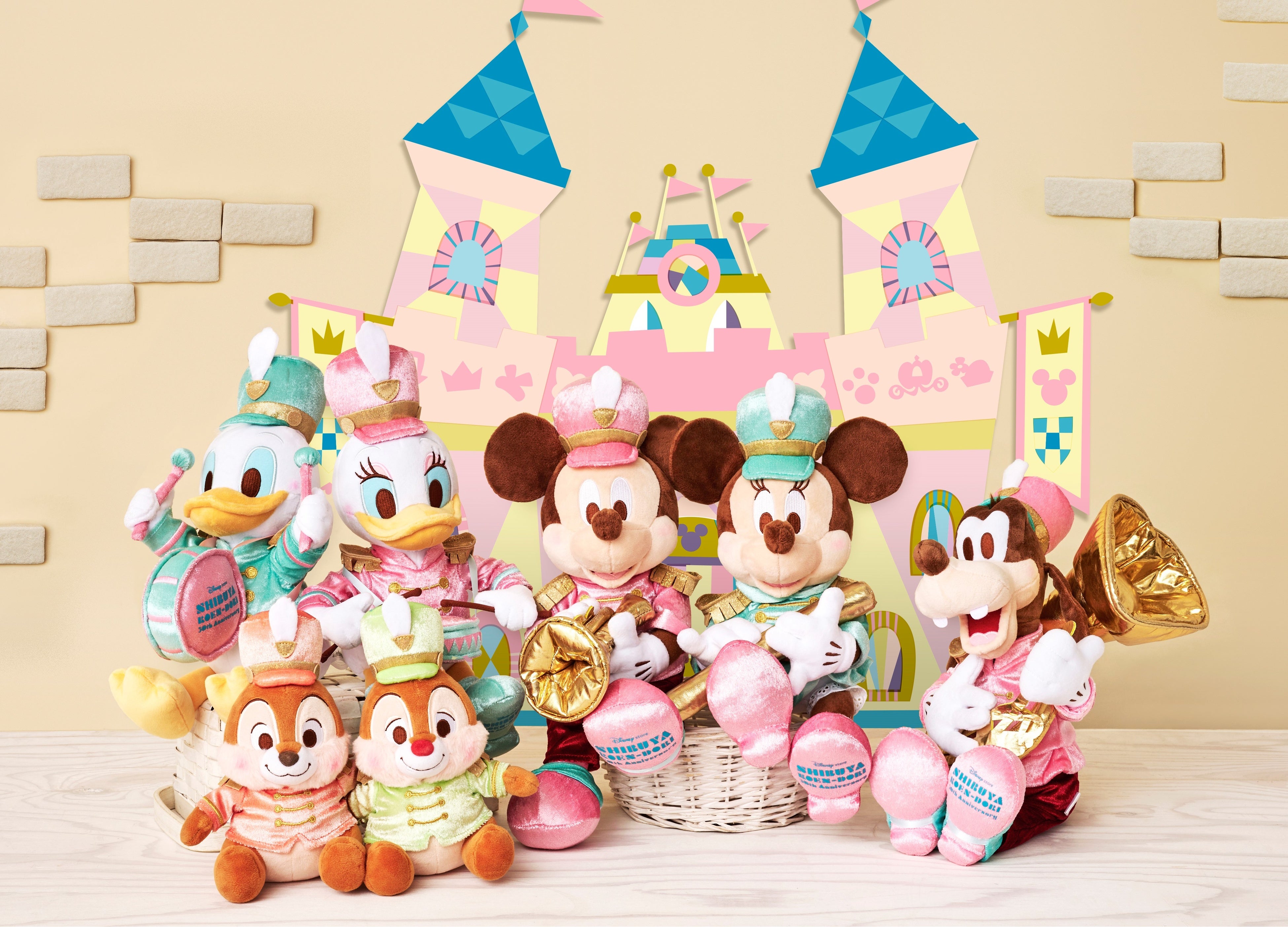 最新＆最古のディズニーストアダブル周年企画！ 渋谷公園通り店30周年