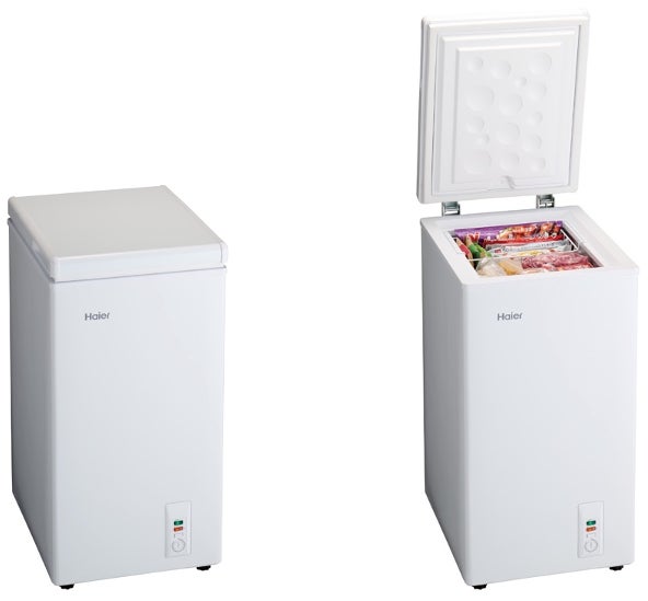 ハイアール、限られたスペースにも設置しやすいスリム設計の66L 上開き