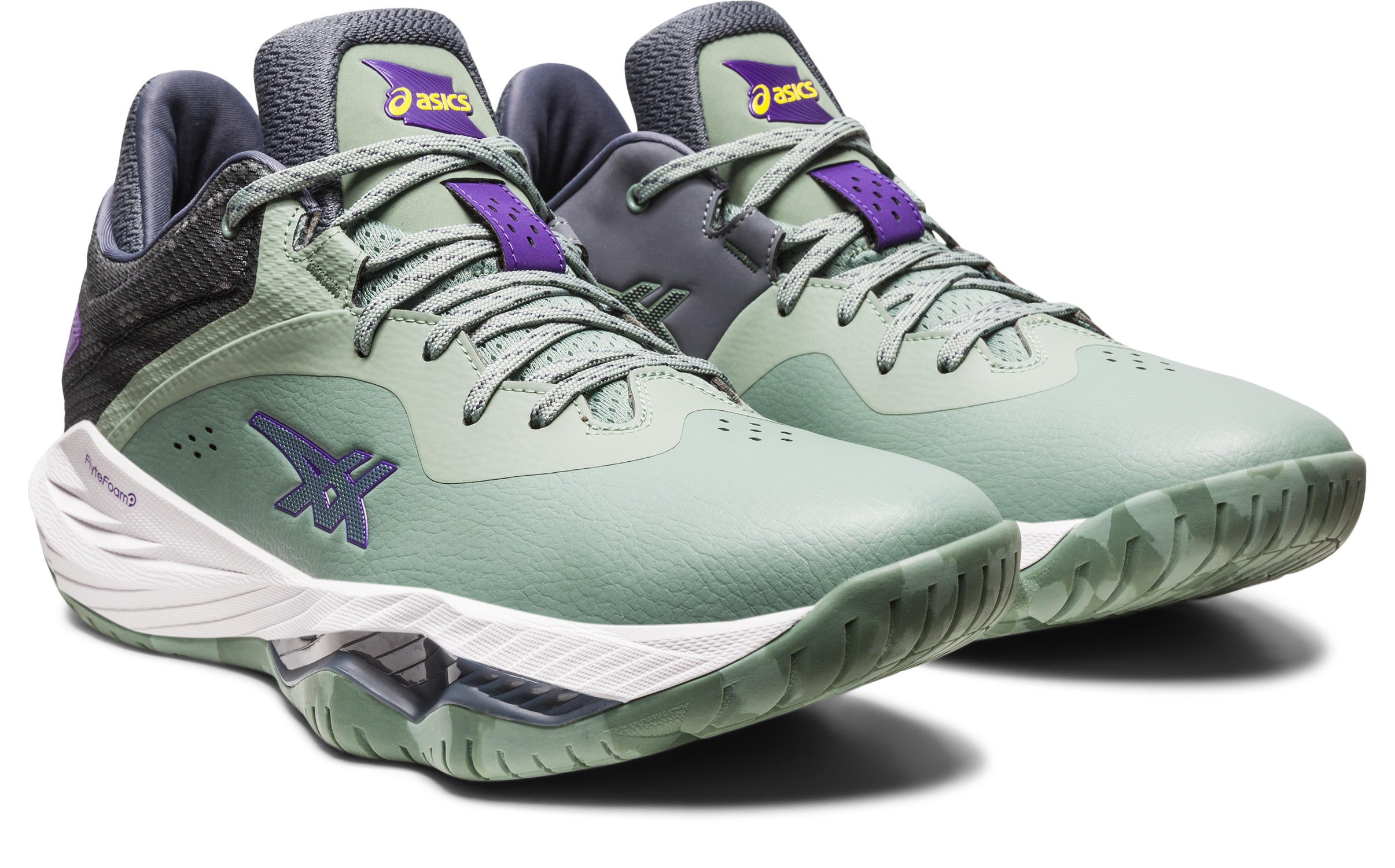 ジャンプ力をアシストし空中戦を支配する バスケットボールシューズ