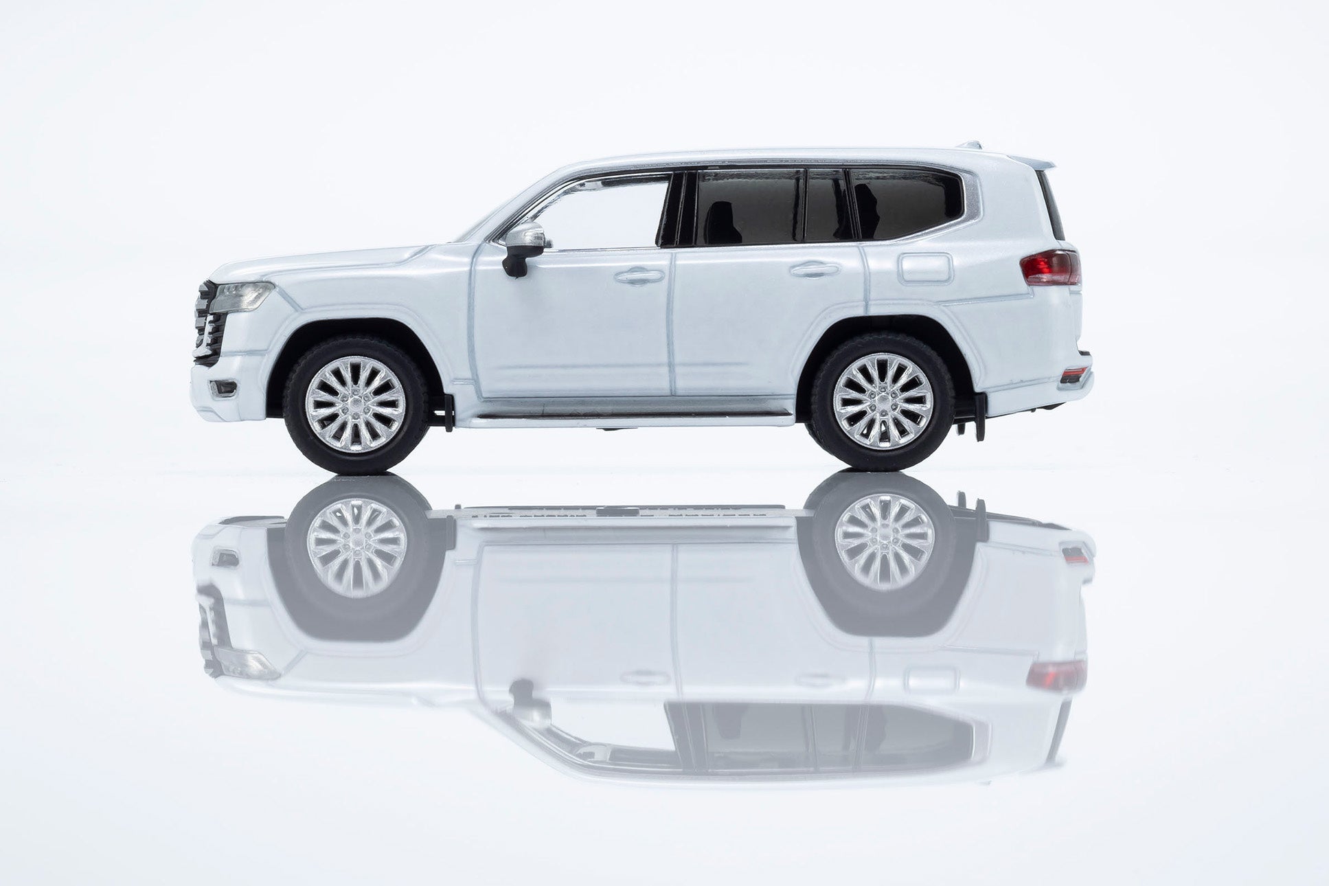 京商】KYOSHO MINI CAR & BOOK 第14弾「TOYOTA LAND CRUISER 300」を