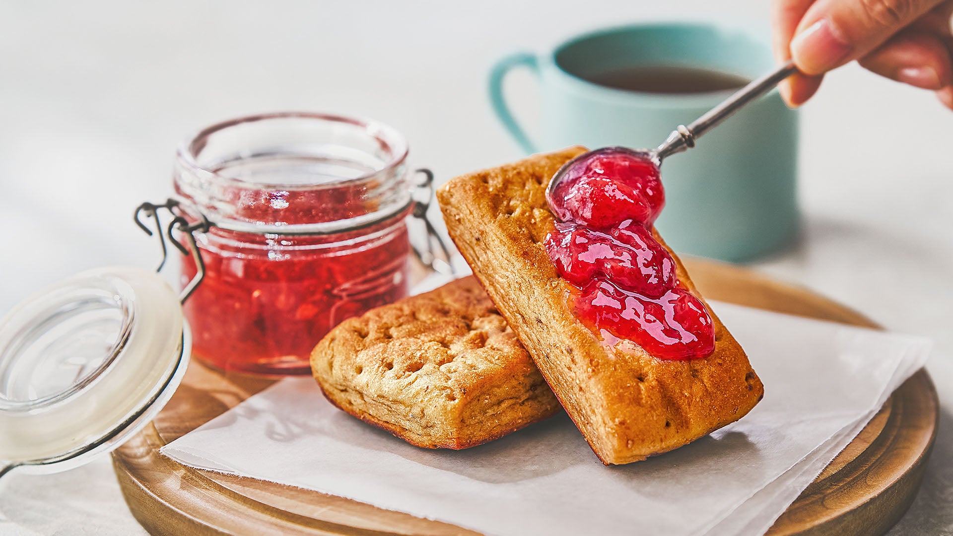 BASE FOOD「BASE BREAD ミルク」2024年11月12日（火）新発売 | ベース