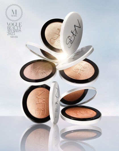 NARSのHOLIDAYコレクションにゴールドに煌めく「ライトリフレク