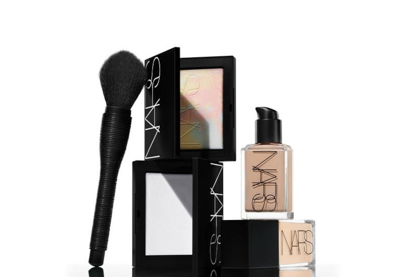 本日発売！限定 NARS「ライトリフレクティング プリズマティック