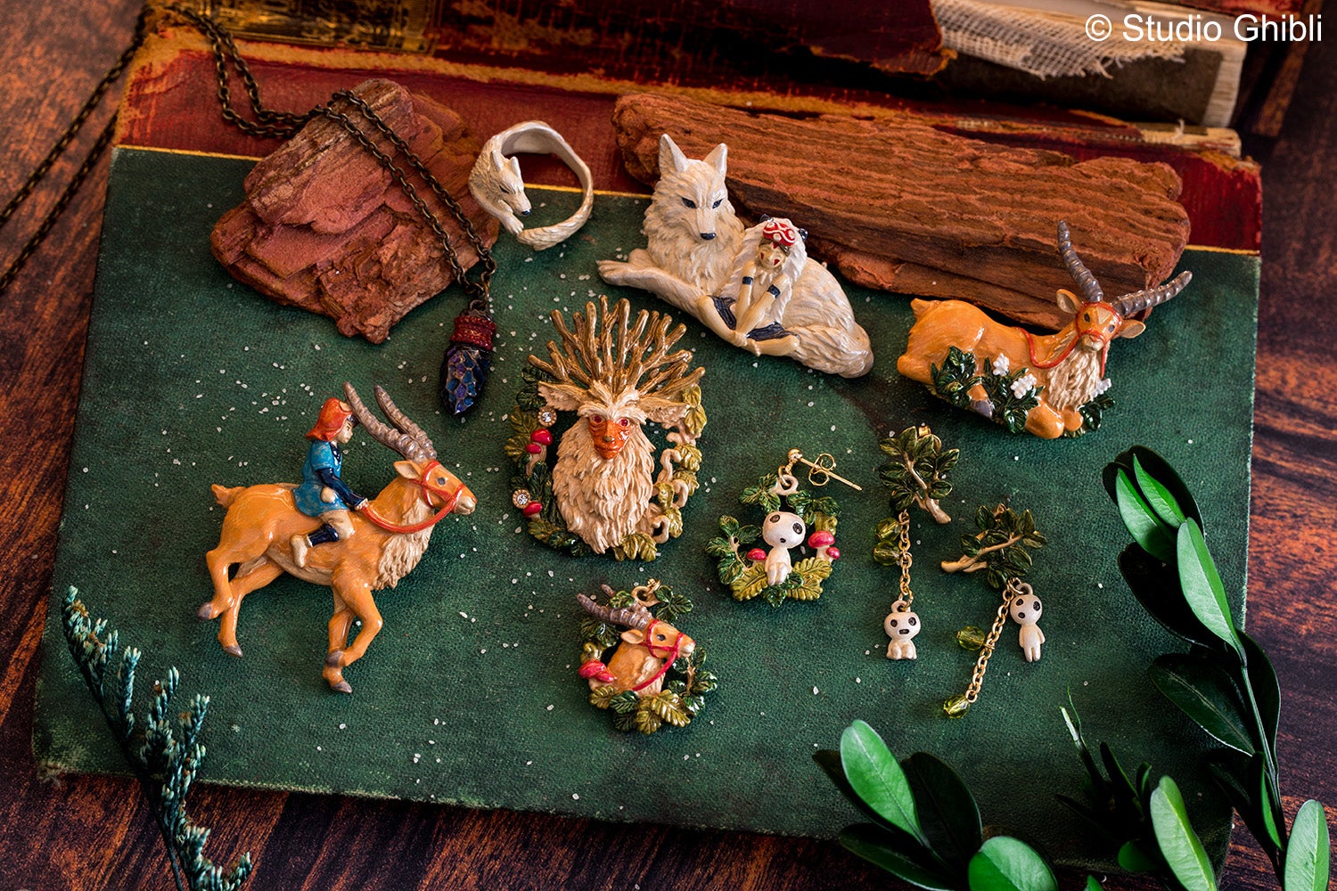 未使用品】ジブリ もののけ姫 シシ神の森 アートスタンド フォト