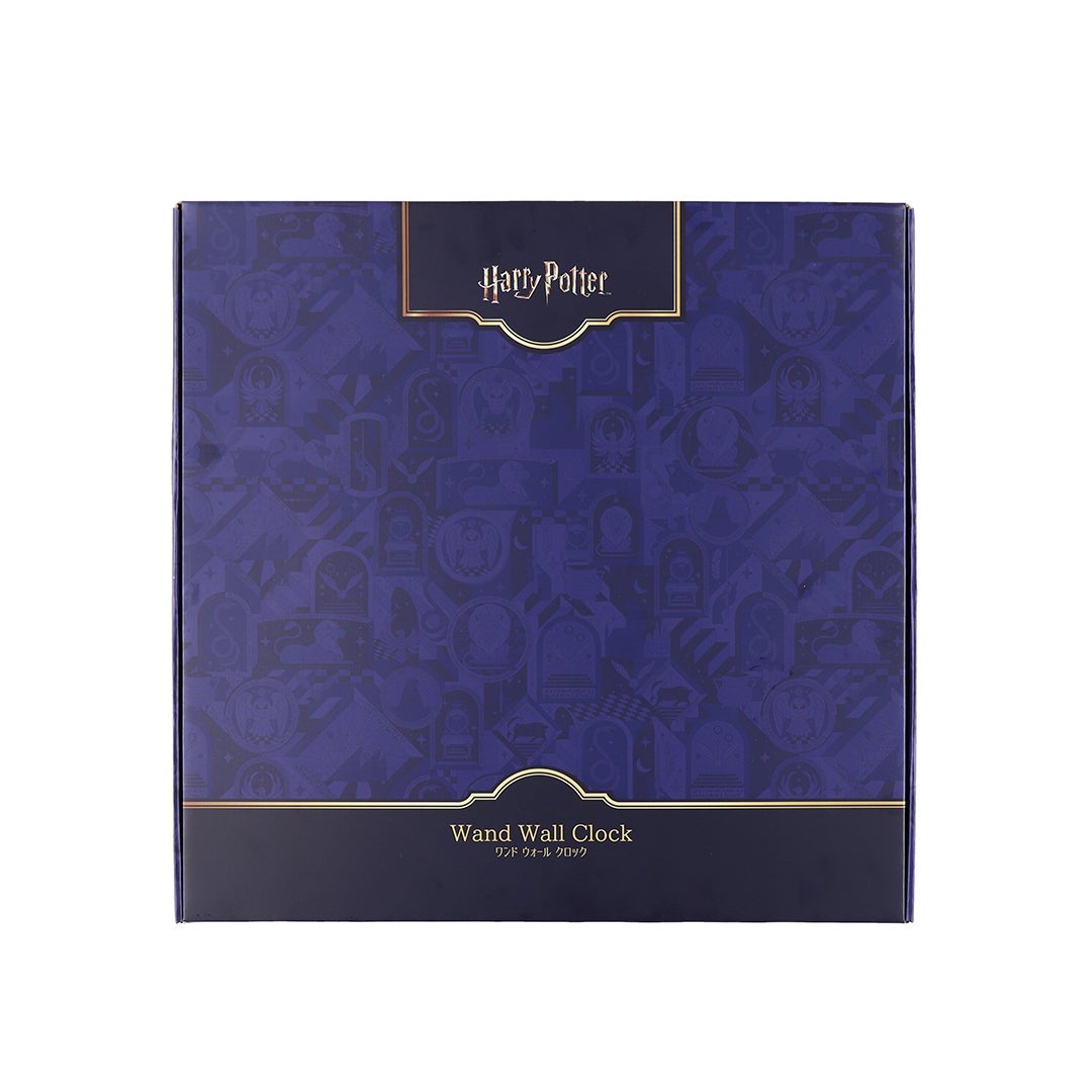 ホグワーツ魔法魔術学校の12人の魔法使いの杖をデザインした壁掛け時計