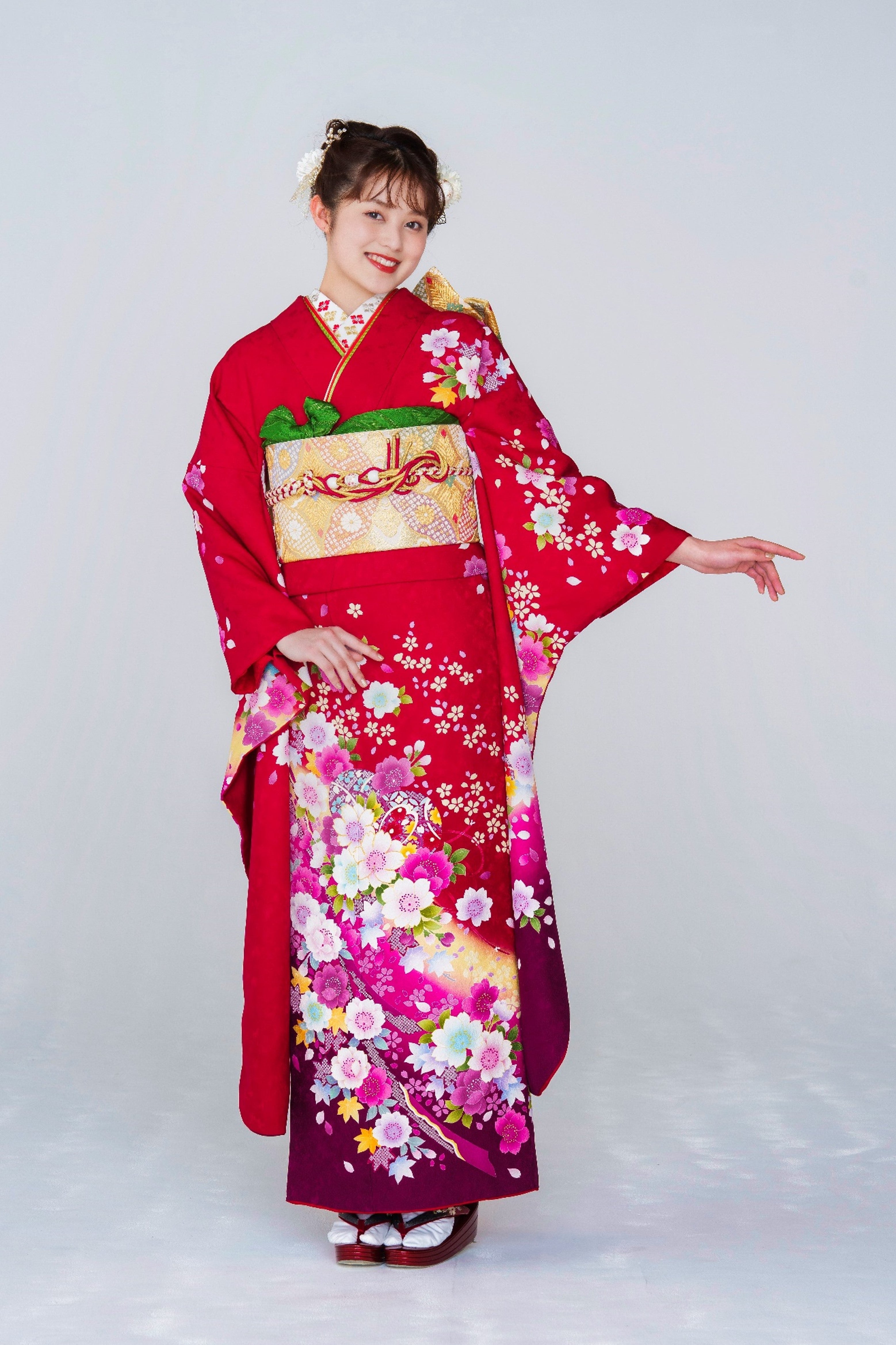 振袖レンタルセットが20%OFF！最新振袖約50柄も含めた全品セールでご