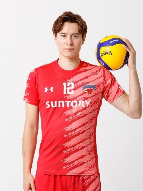 ザムストはプロバレーボールプレイヤー 髙橋藍選手とスポンサーシップ
