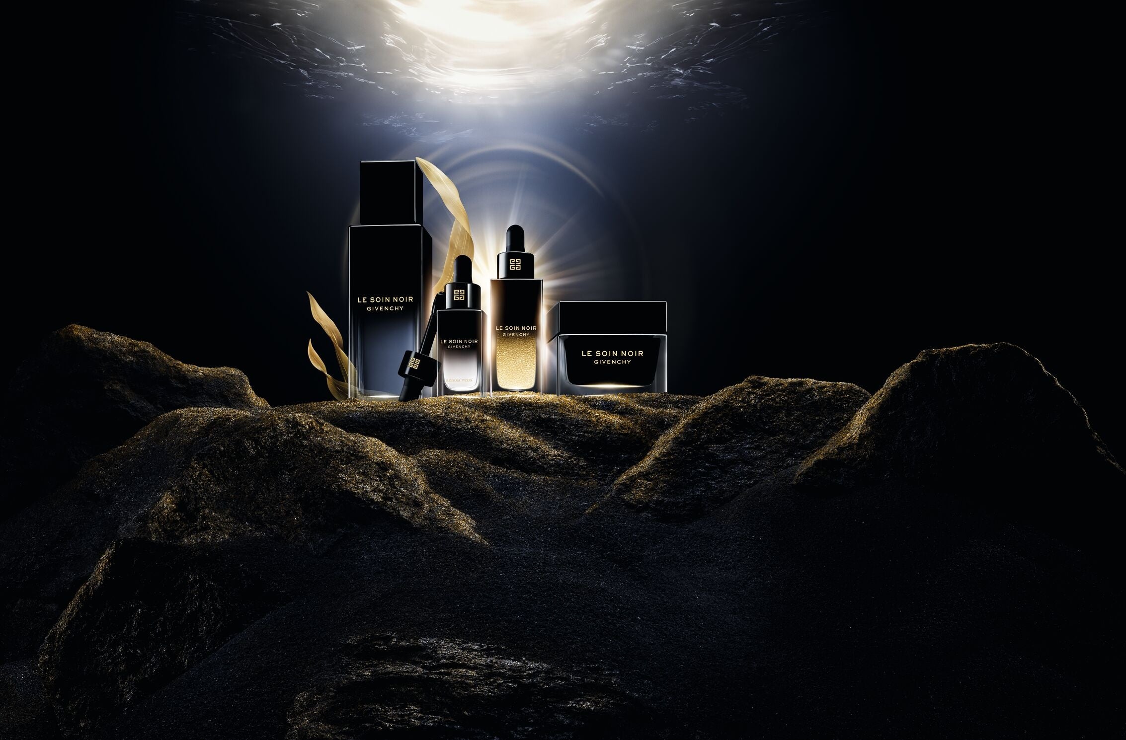 ジバンシイ】ジバンシイのプレミアムエイジングケア*1シリーズ『ソワン