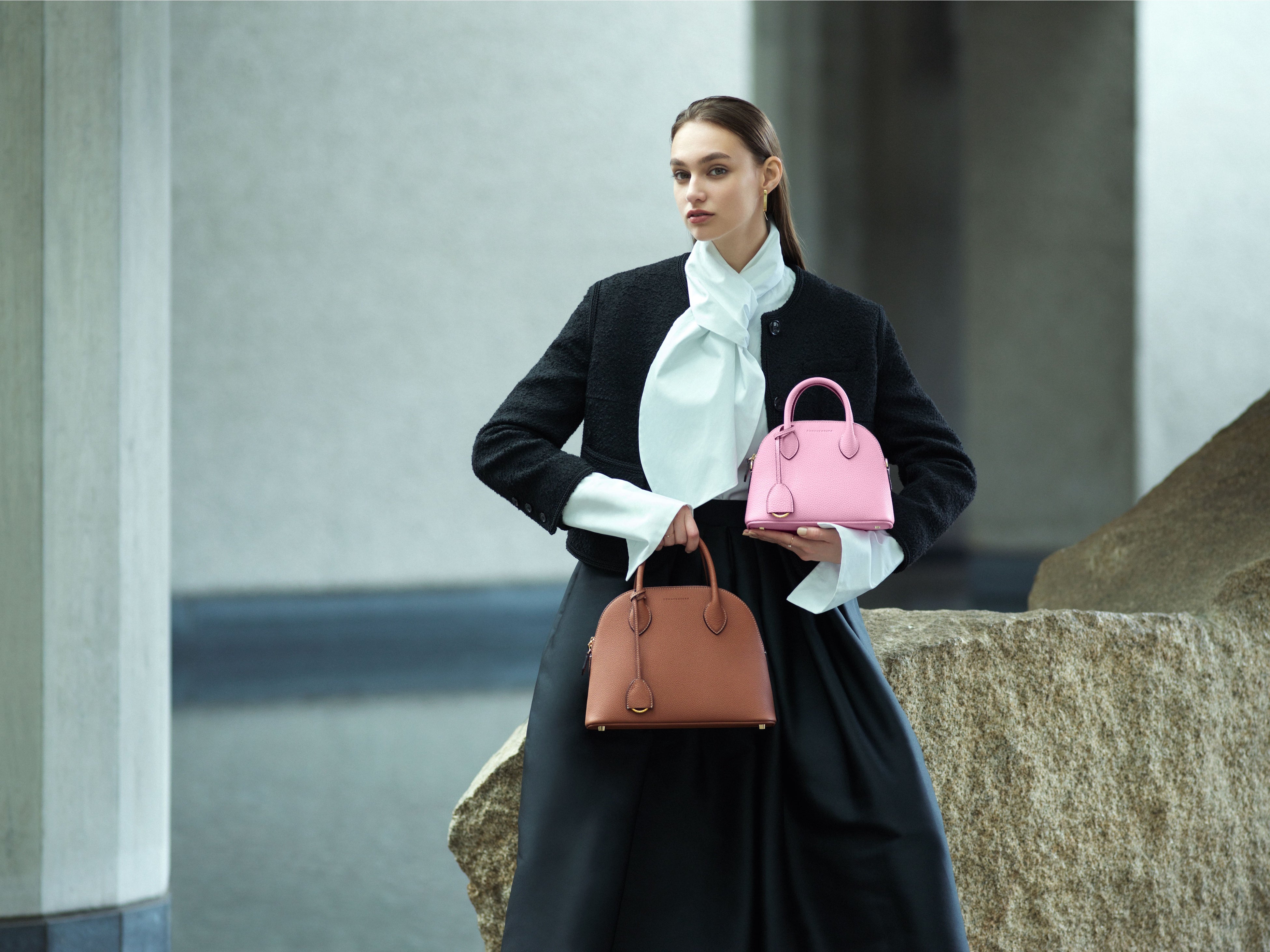 目を惹く華やかなパステルピンクと温かみのあるブラウンが新登場