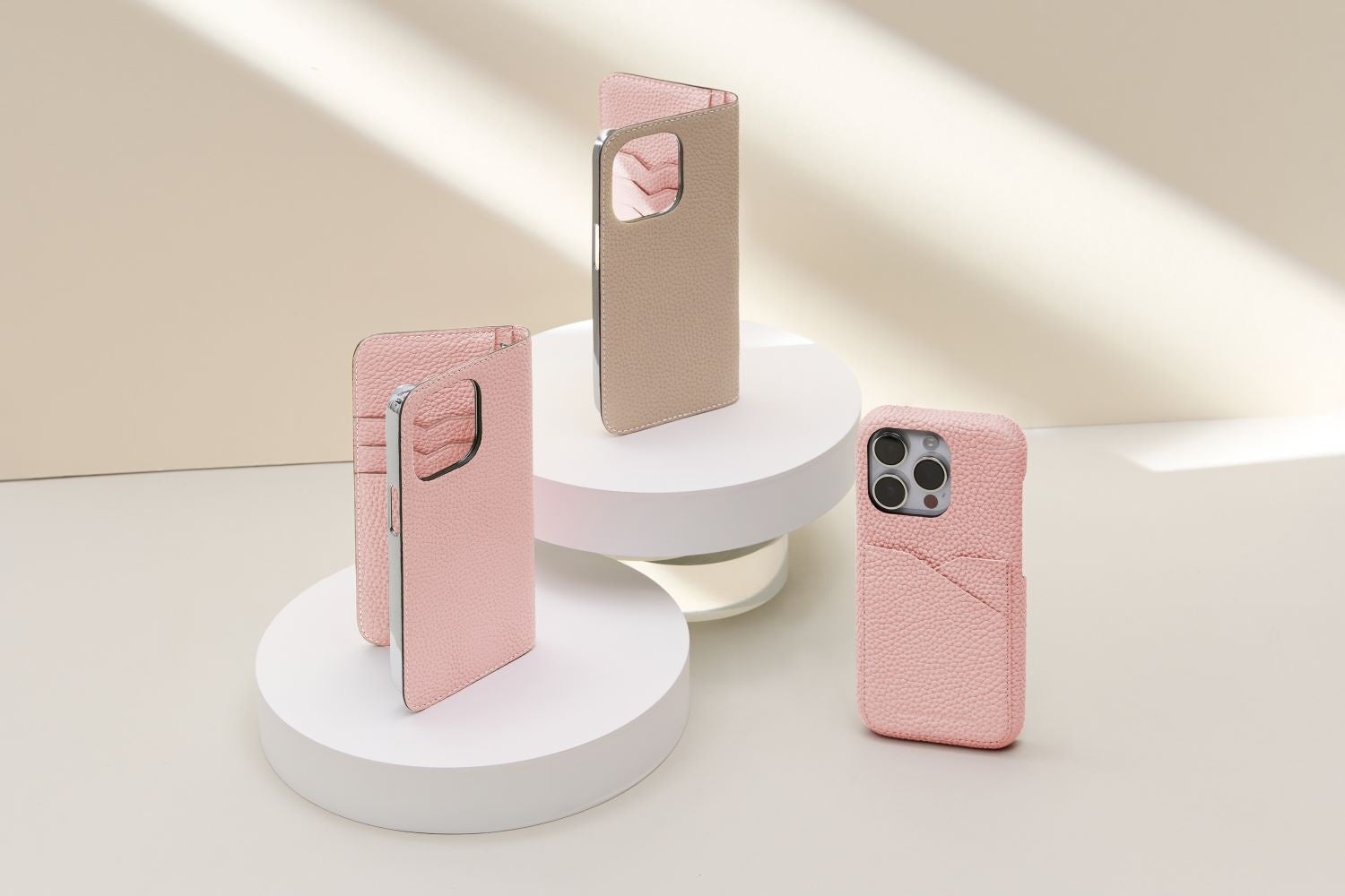 ミラノ発レザーブランド BONAVENTURAより、春限定カラー『サクラ