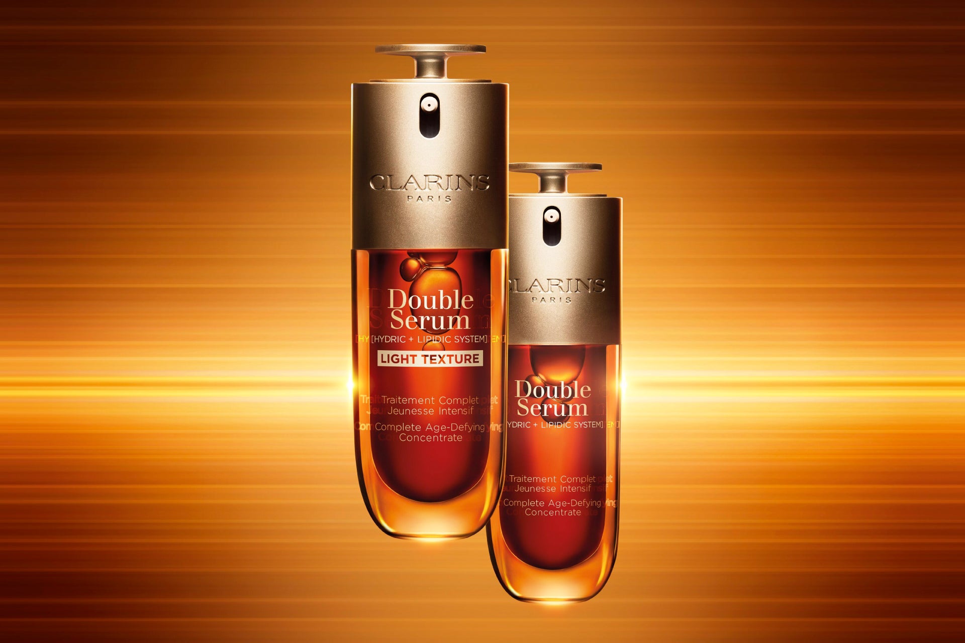 クラランスを代表する美容液「ダブル セーラム」に、ライト