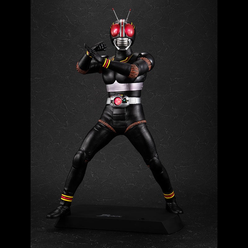 仮面ライダーBLACK」が、迫力のライト＆サウンドギミックを内蔵した