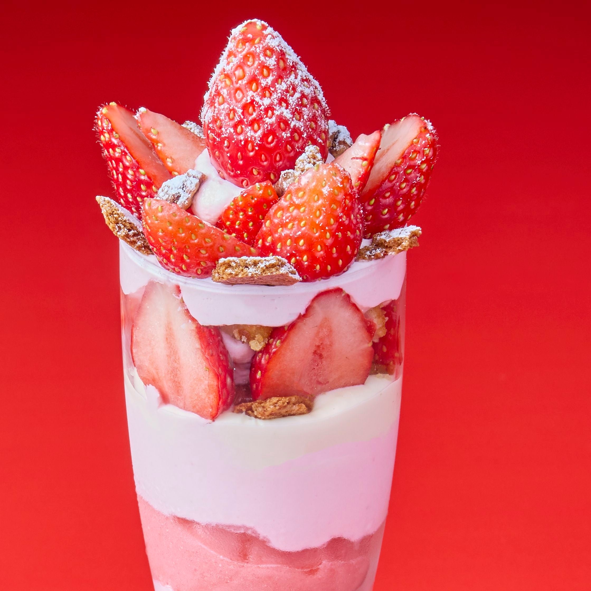 東京ミッドタウン】オリジナリティあふれるいちごスイーツが勢ぞろい