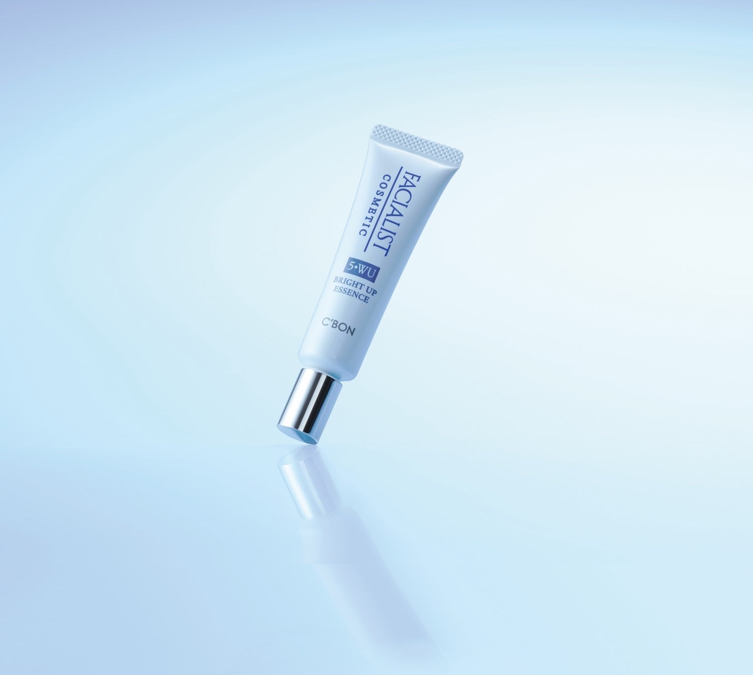 素早く、広く、アプローチ ブライトアップ美容液「フェイシャリスト