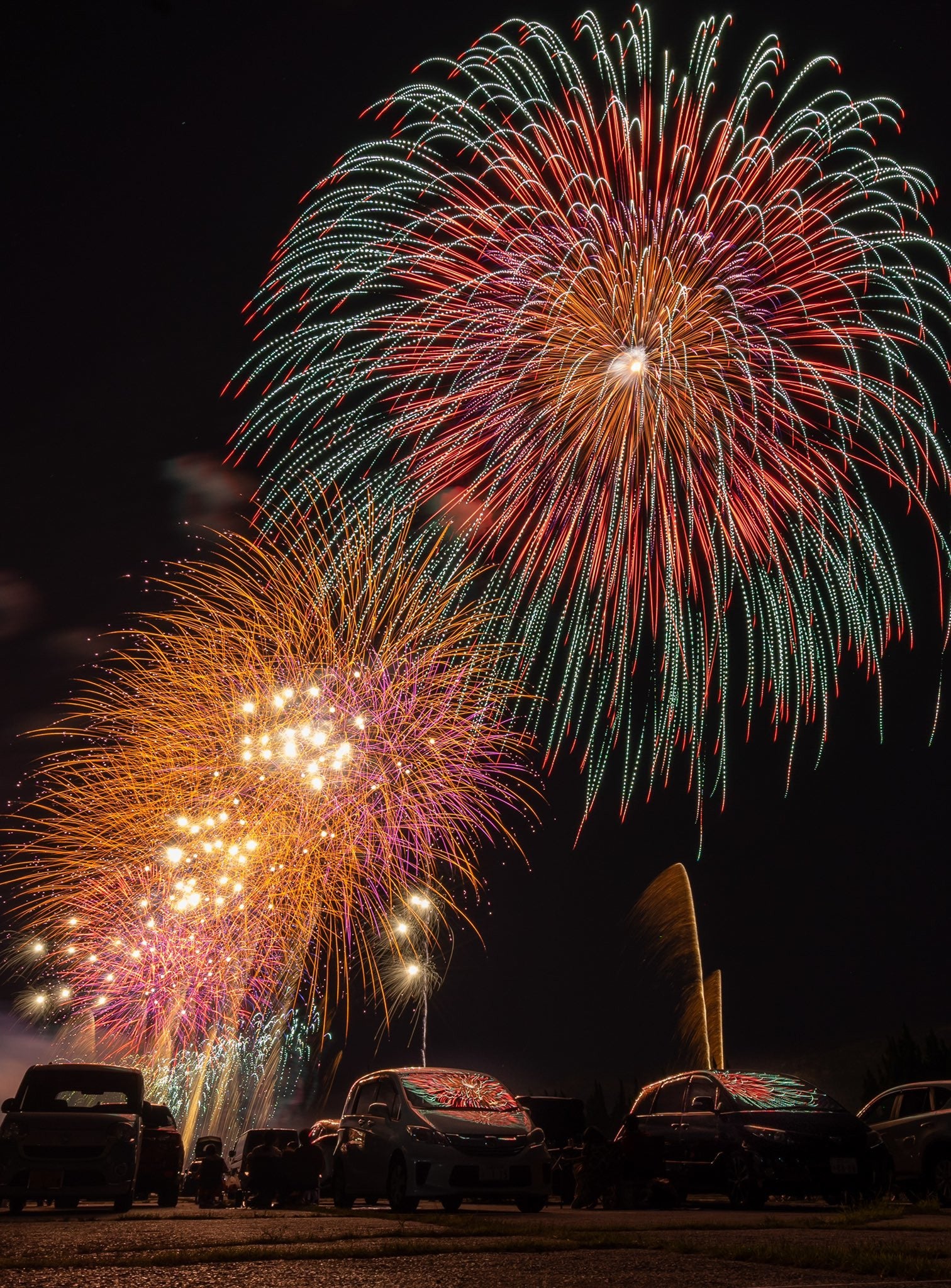オートポリスで1万発の打ち上げ花火！「天空 de HANABI