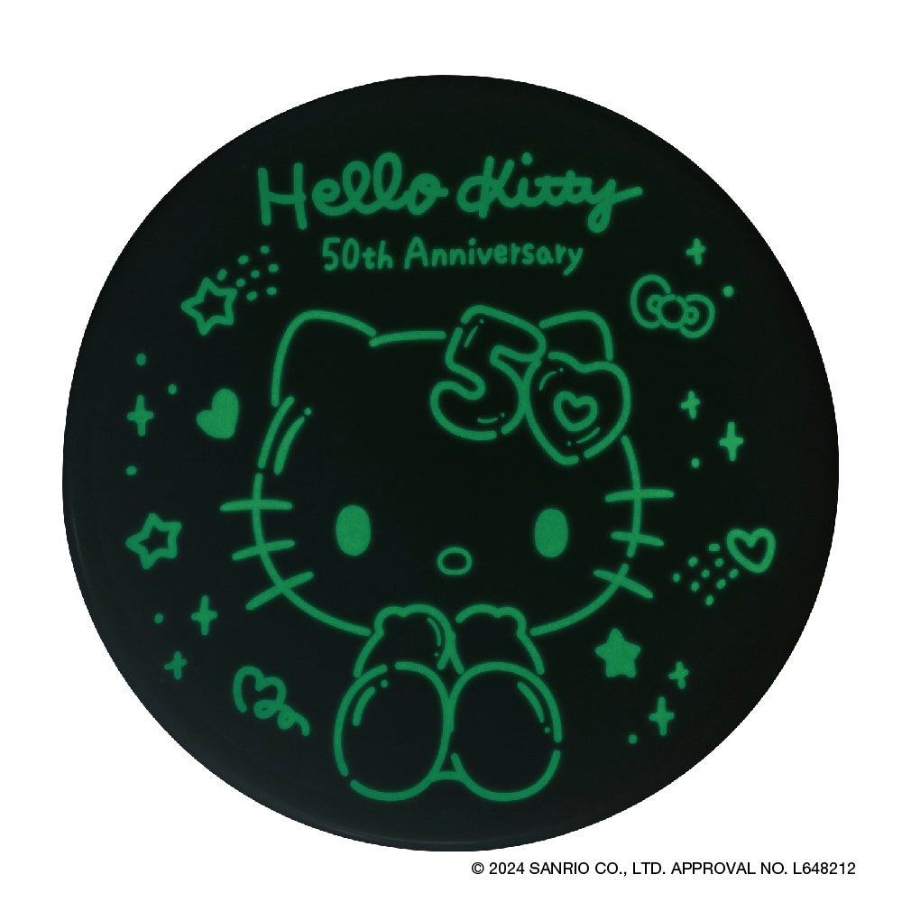 50周年記念デザインの「ハローキティ」がほのかに浮かび上がる「ハロー