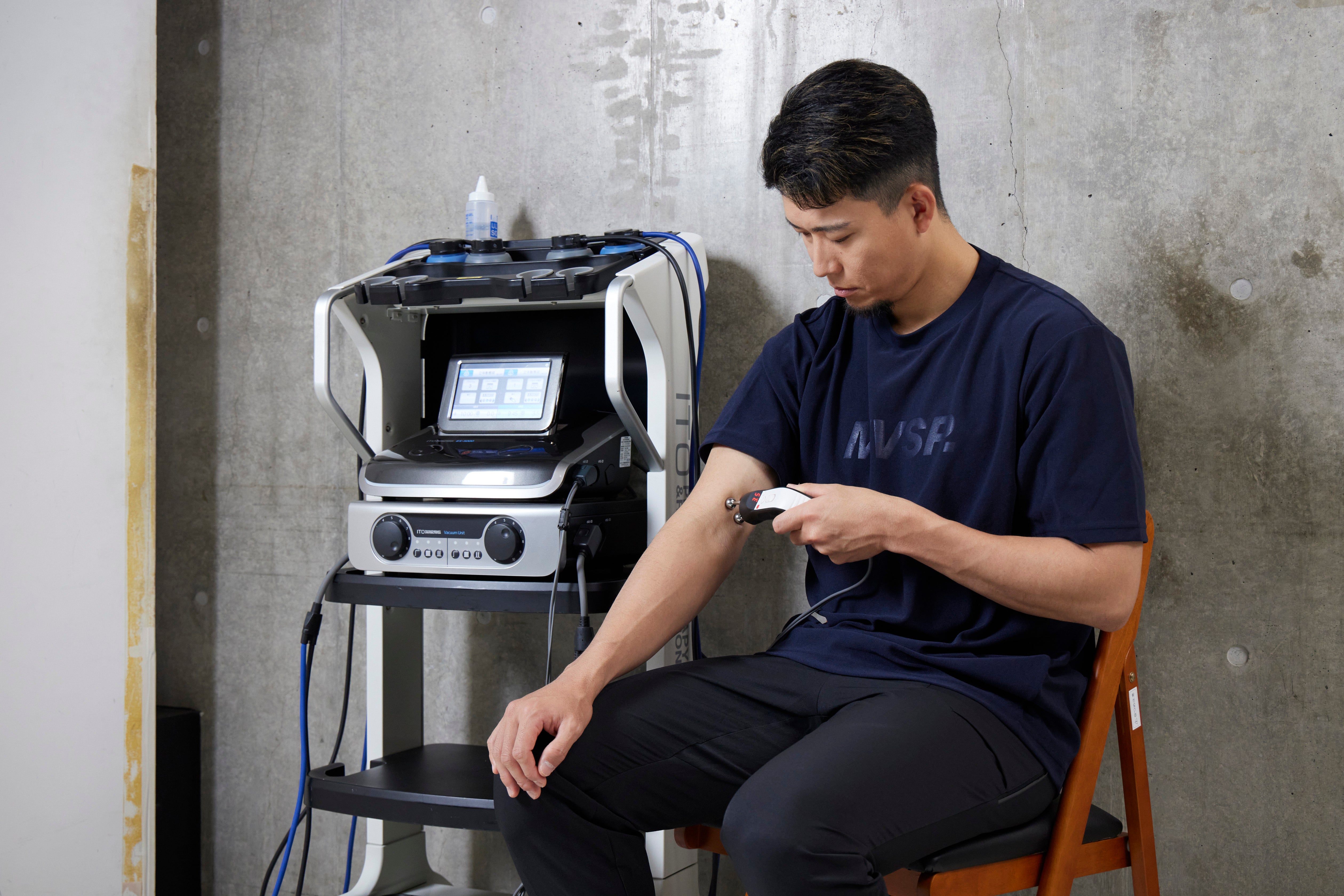 伊藤超短波、マイクロカレント（微弱電流）を搭載するアスリート向け