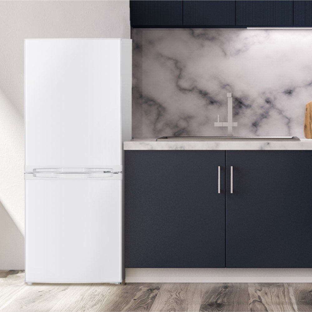 新色登場!】年末年始の買いだめ保存に！90Lオーバーのゆったり冷蔵室