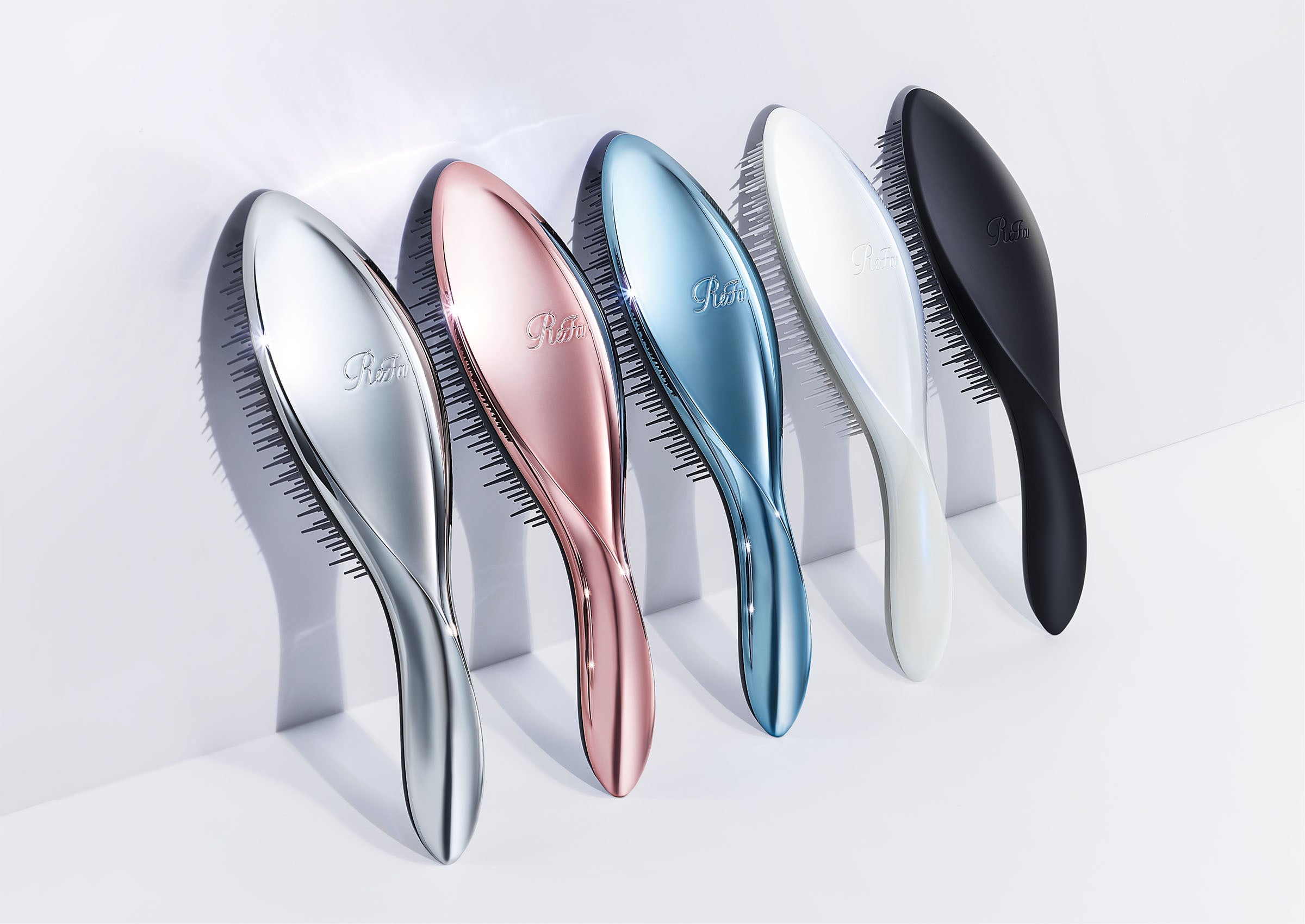 ReFa AILE BRUSH(リファエールブラシ)」に待望のNEWカラーが登場