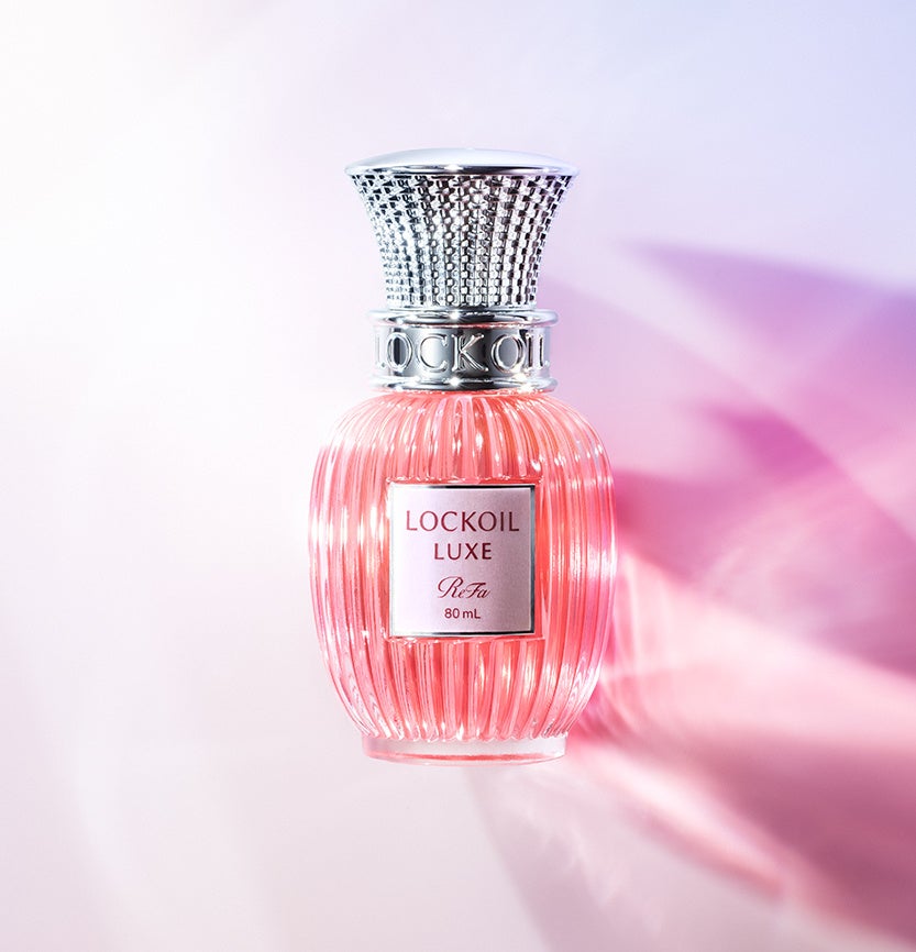 MTG独自開発「ツバキラクトン※1」配合。 スタイルロックも、ヘアケアも