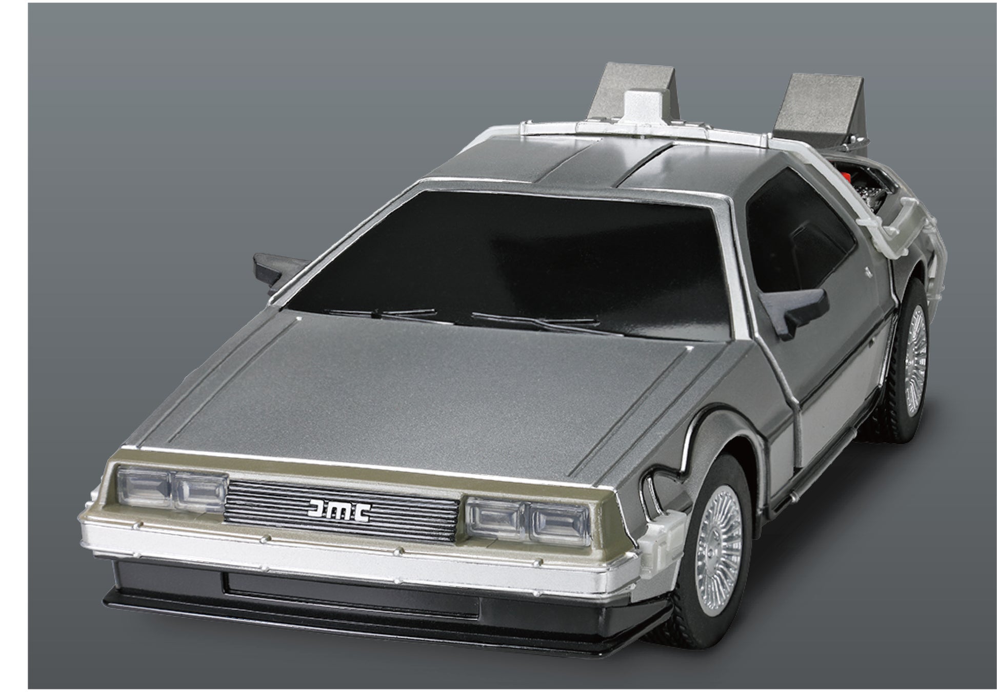 年間累計販売数7万台以上のリアルホイールシリーズから『R/C バック