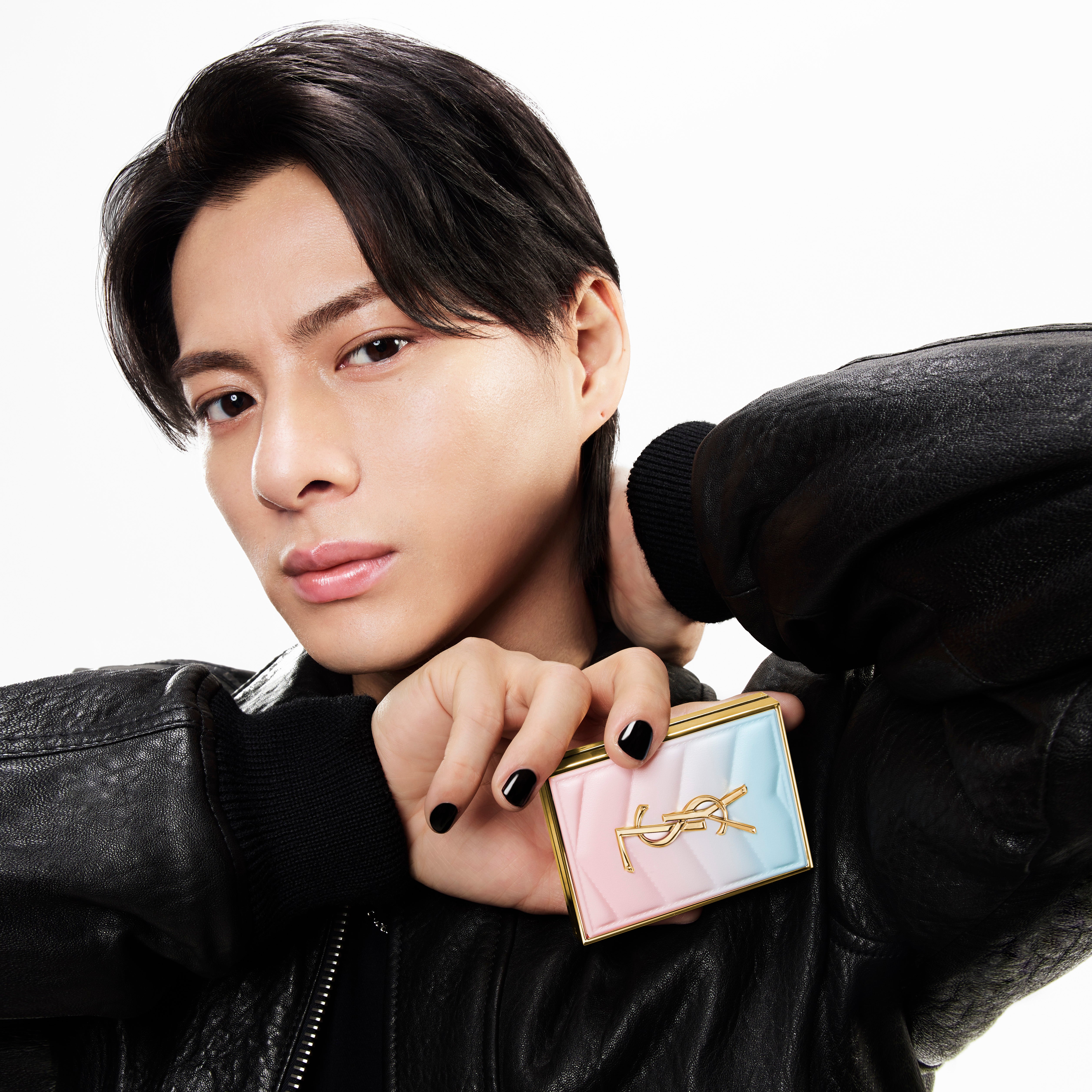 平野紫耀が今後グローバルな活動に幅を広げる新「イヴ・サンローラン