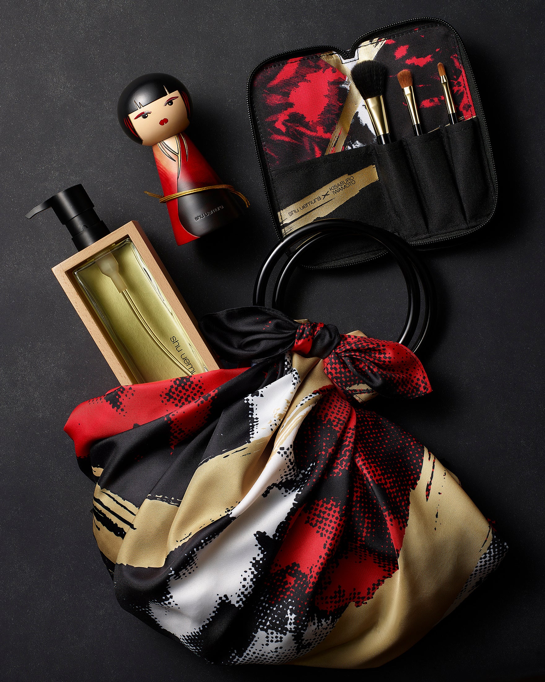 シュウ ウエムラ旗艦店“シュウ トウキョウ メイクアップ ボックス” 1