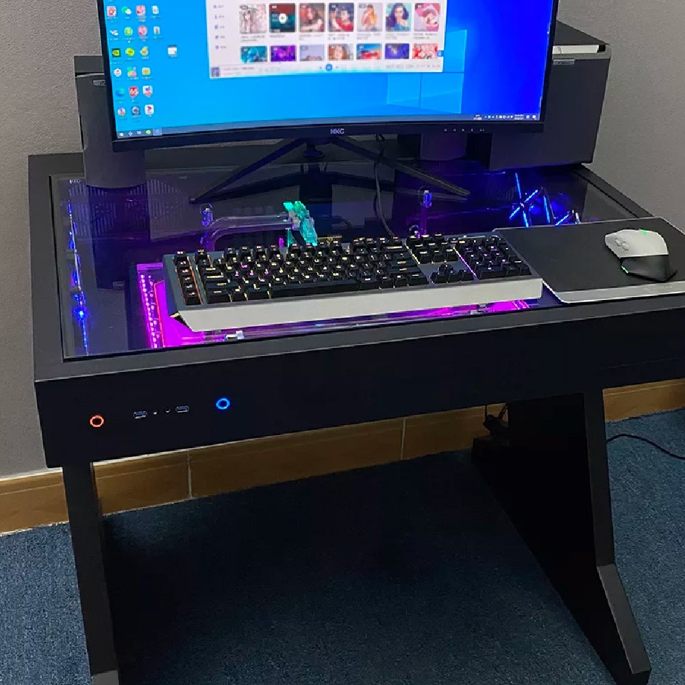 新色ホワイトが登場！】透明な強化ガラスの中にゲームPC環境を収納