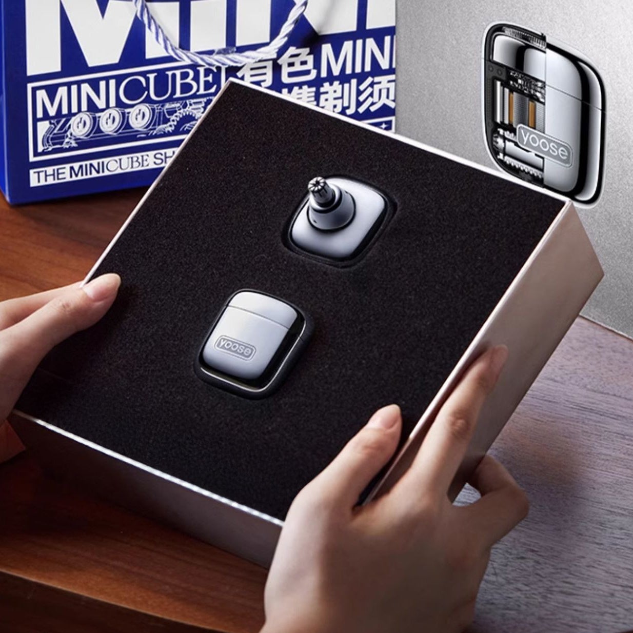 父の日ギフトに最適】キューブ型で超コンパクト！ポータブル電動