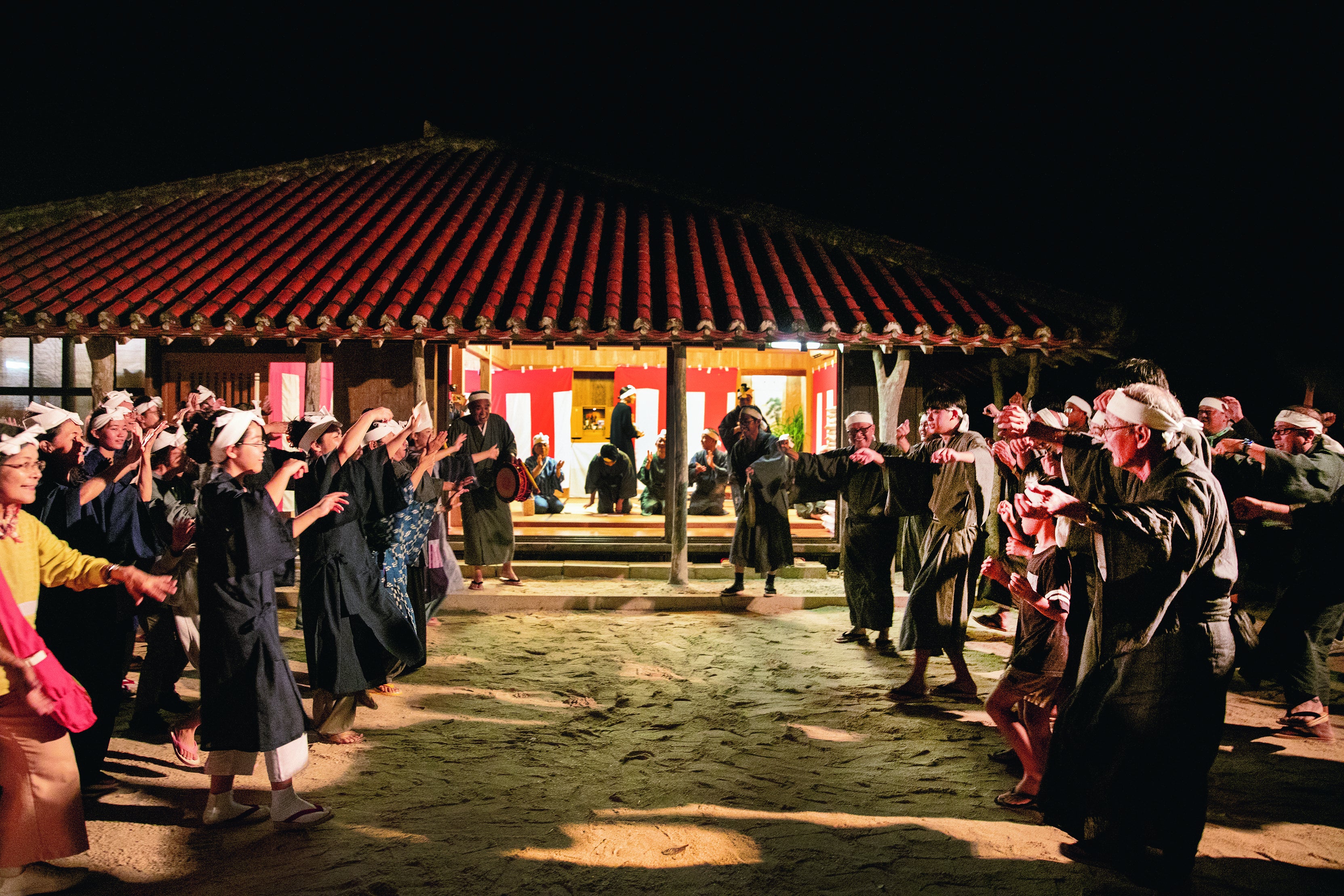 星のや竹富島】約600年の歴史がある重要無形民俗文化財を識り、奉納