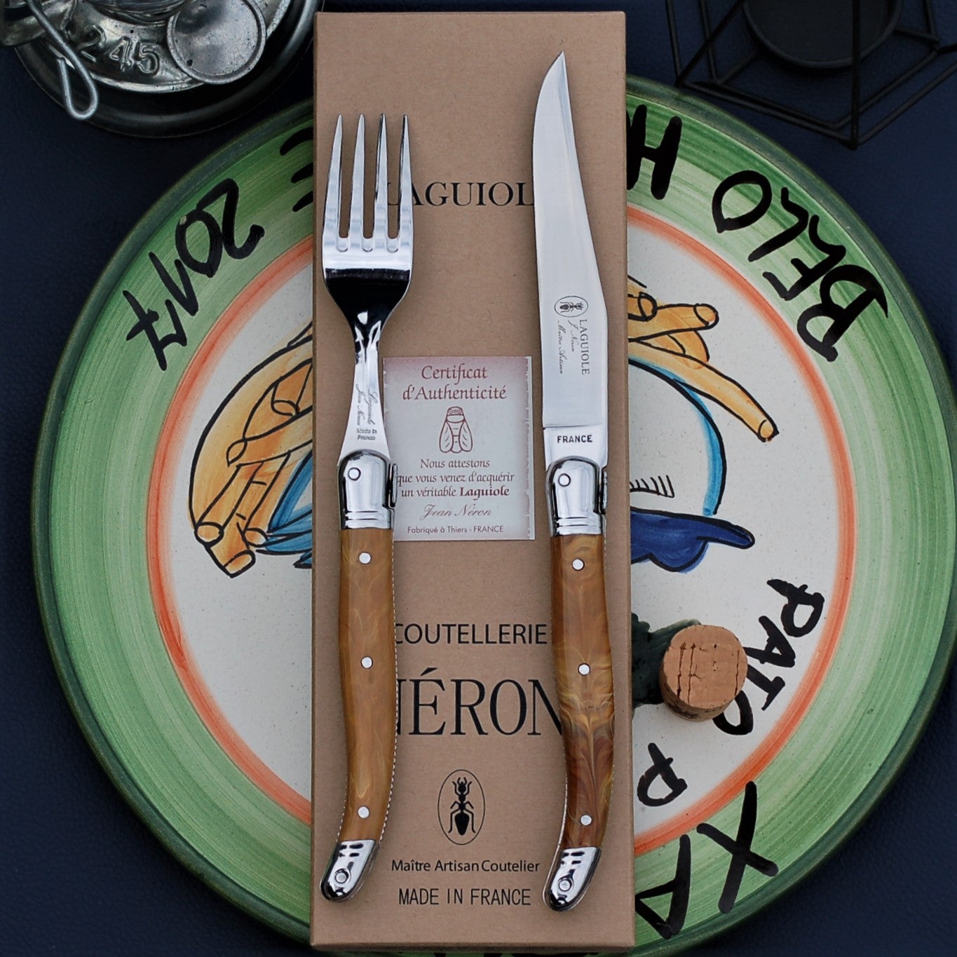 フランス・NERON社の高級輸入カトラリー 最新ハンドルカラー